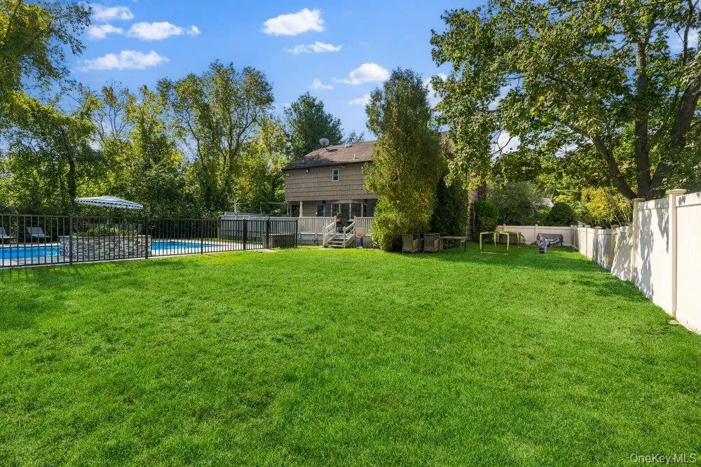 43 Pelican Court, Oyster Bay, NY, 4 Bedrooms Bedrooms, 8 Rooms Rooms,2 BathroomsBathrooms,Residential,For Rent,Pelican,0,1062407 43 Pelican Court, Oyster Bay, NY, 4 Bedrooms Bedrooms, 8 Rooms Rooms,2 BathroomsBathrooms,Residential,For Rent,Pelican,0,1062407