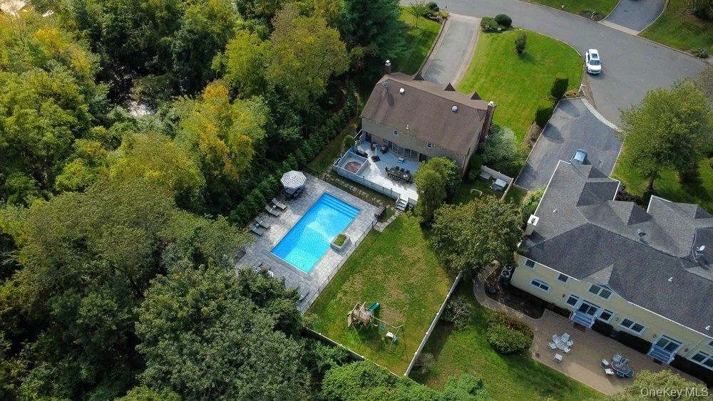 43 Pelican Court, Oyster Bay, NY, 4 Bedrooms Bedrooms, 8 Rooms Rooms,2 BathroomsBathrooms,Residential,For Rent,Pelican,0,1062407 43 Pelican Court, Oyster Bay, NY, 4 Bedrooms Bedrooms, 8 Rooms Rooms,2 BathroomsBathrooms,Residential,For Rent,Pelican,0,1062407