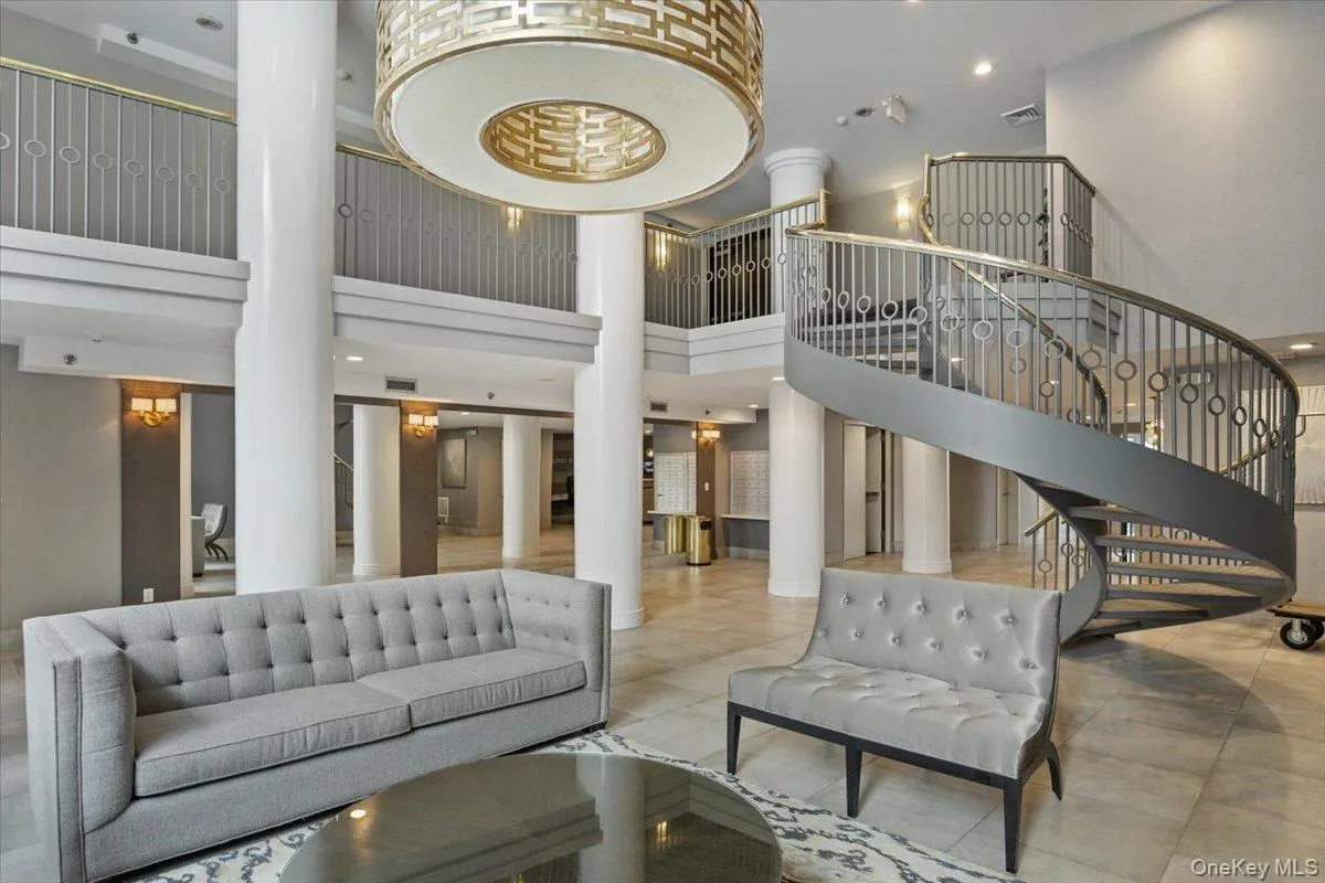 100 Cuttermill Road, North Hempstead, NY, 2 Bedroom Bedrooms, 5 Room Rooms,2 BathroomBathrooms,Residential Lease,For Rent,Cuttermill,0,1062409 100 Cuttermill Road, North Hempstead, NY, 2 Bedroom Bedrooms, 5 Room Rooms,2 BathroomBathrooms,Residential Lease,For Rent,Cuttermill,0,1062409