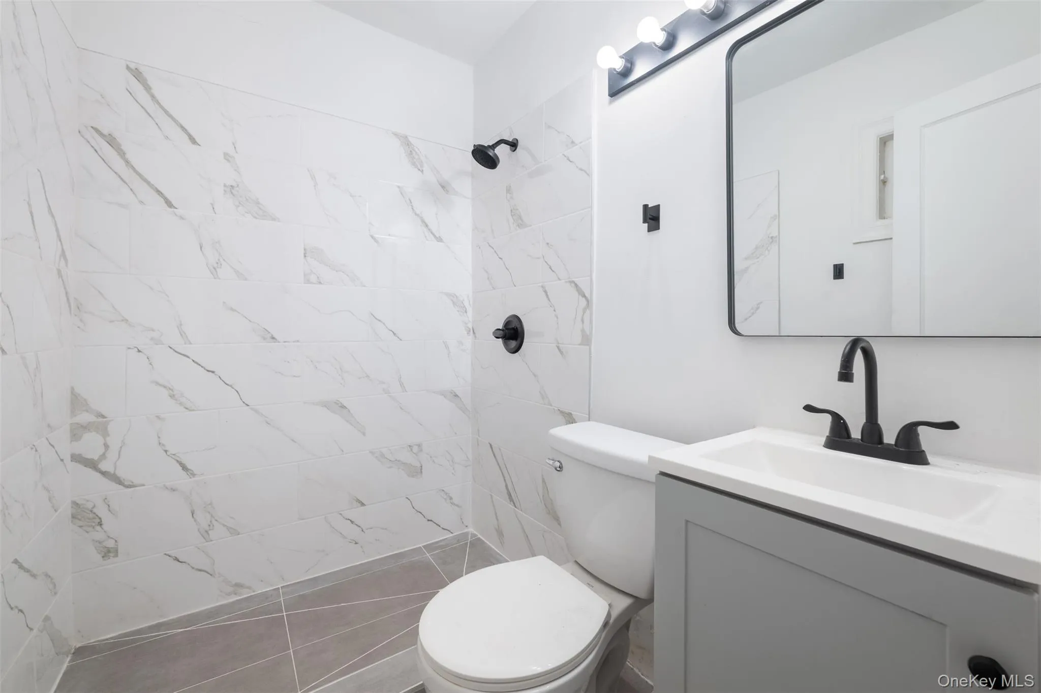 1902 Hone Avenue, New York, NY, 3 Bedrooms Bedrooms, 9 Rooms Rooms,2 BathroomsBathrooms,Residential,For Rent,Hone,0,1062413 1902 Hone Avenue, New York, NY, 3 Bedrooms Bedrooms, 9 Rooms Rooms,2 BathroomsBathrooms,Residential,For Rent,Hone,0,1062413
