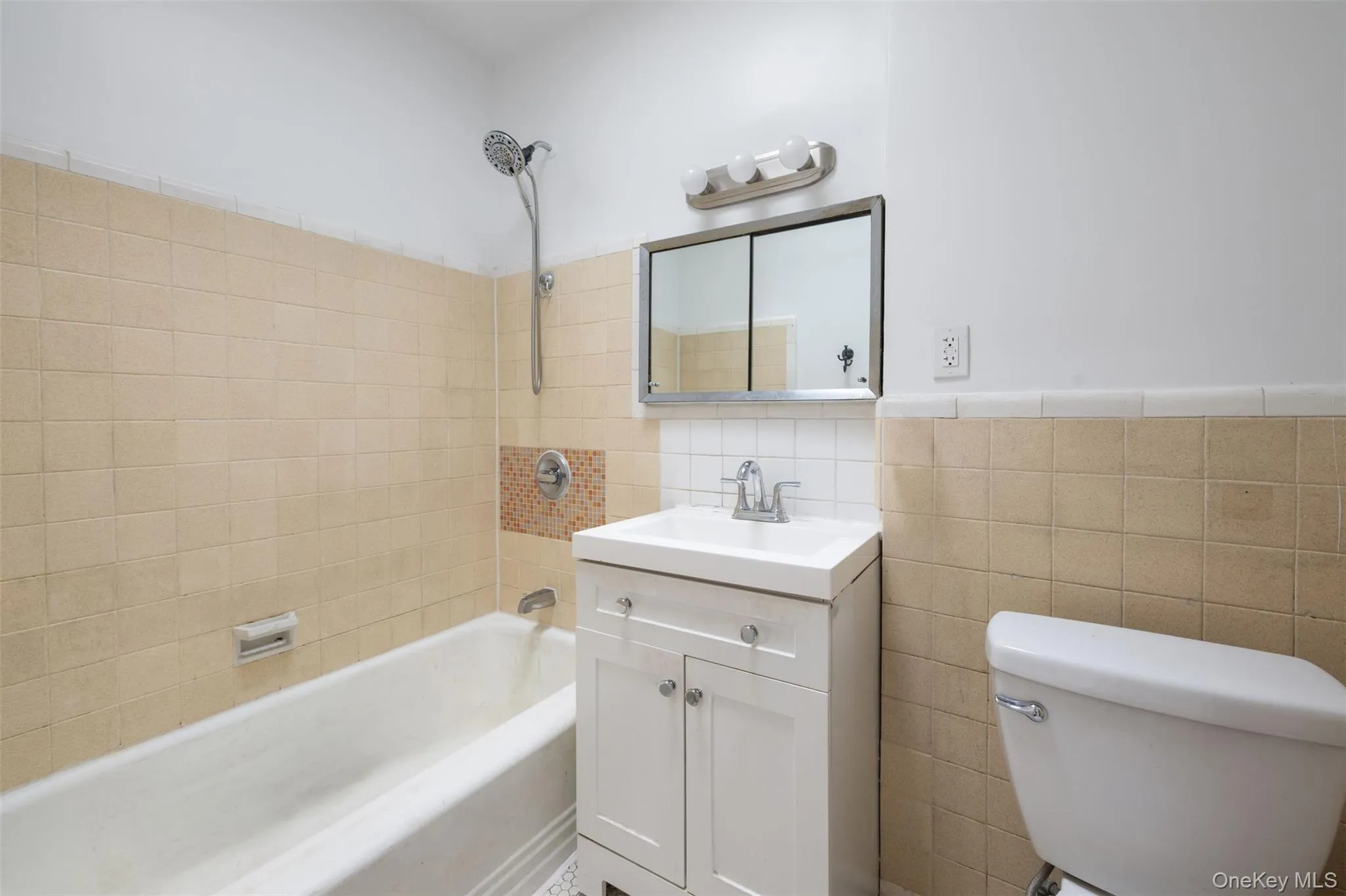 1902 Hone Avenue, New York, NY, 3 Bedrooms Bedrooms, 9 Rooms Rooms,2 BathroomsBathrooms,Residential,For Rent,Hone,0,1062413 1902 Hone Avenue, New York, NY, 3 Bedrooms Bedrooms, 9 Rooms Rooms,2 BathroomsBathrooms,Residential,For Rent,Hone,0,1062413