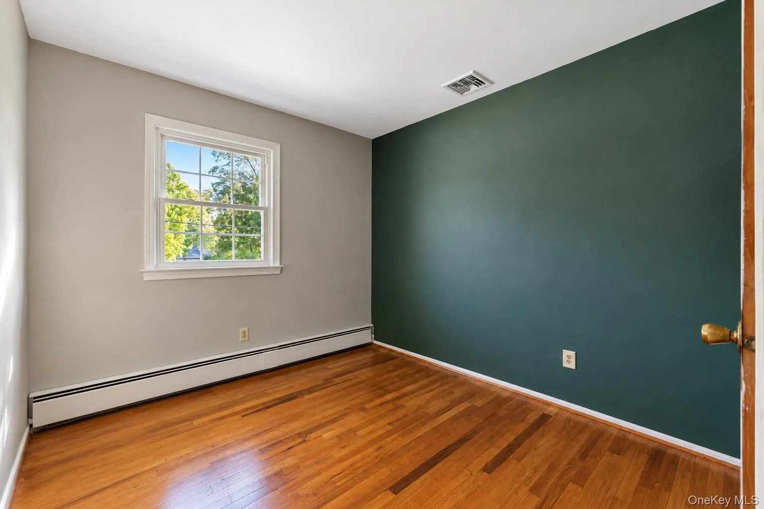 845 Park Avenue, Huntington, NY, 4 Bedrooms Bedrooms, 9 Rooms Rooms,2 BathroomsBathrooms,Residential,For Rent,Park,0,1062414 845 Park Avenue, Huntington, NY, 4 Bedrooms Bedrooms, 9 Rooms Rooms,2 BathroomsBathrooms,Residential,For Rent,Park,0,1062414