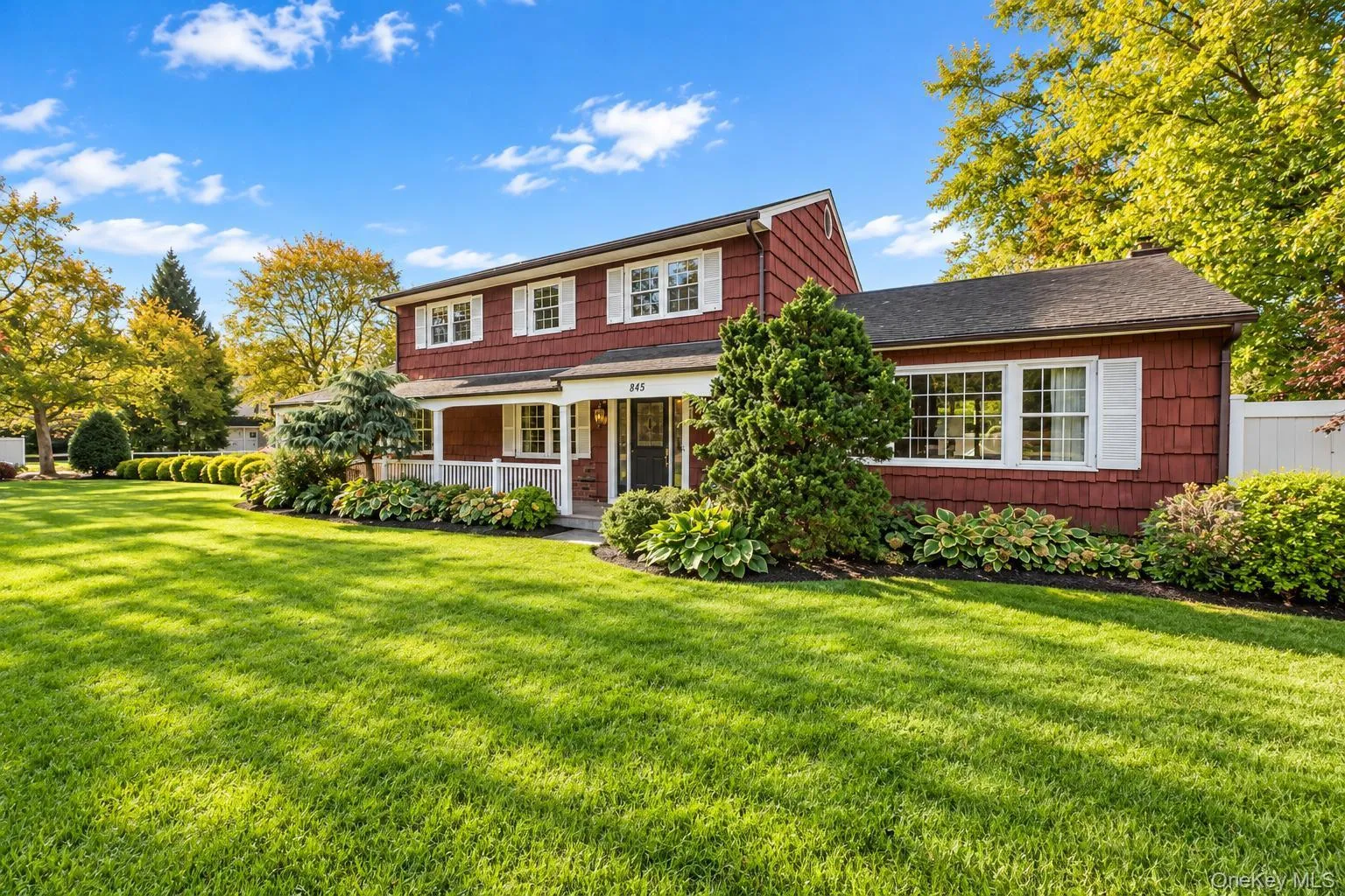 845 Park Avenue, Huntington, NY, 4 Bedrooms Bedrooms, 9 Rooms Rooms,2 BathroomsBathrooms,Residential,For Rent,Park,0,1062414 845 Park Avenue, Huntington, NY, 4 Bedrooms Bedrooms, 9 Rooms Rooms,2 BathroomsBathrooms,Residential,For Rent,Park,0,1062414