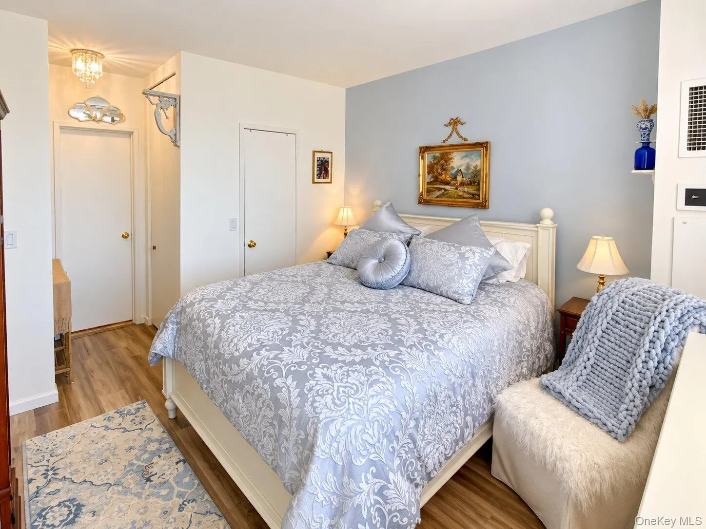 26910 Grand Central Parkway, New York, NY, 3 Rooms Rooms,1 BathroomBathrooms,Residential Lease,For Rent,Grand Central,0,1062417 26910 Grand Central Parkway, New York, NY, 3 Rooms Rooms,1 BathroomBathrooms,Residential Lease,For Rent,Grand Central,0,1062417