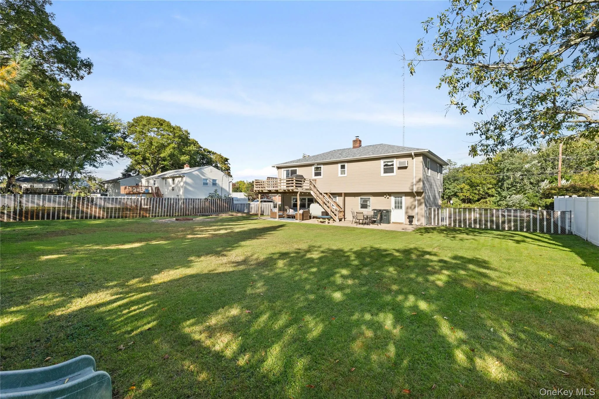 697 East Drive, Babylon, NY, 4 Bedrooms Bedrooms, 9 Rooms Rooms,2 BathroomsBathrooms,Residential,For Rent,East,0,1062419 697 East Drive, Babylon, NY, 4 Bedrooms Bedrooms, 9 Rooms Rooms,2 BathroomsBathrooms,Residential,For Rent,East,0,1062419
