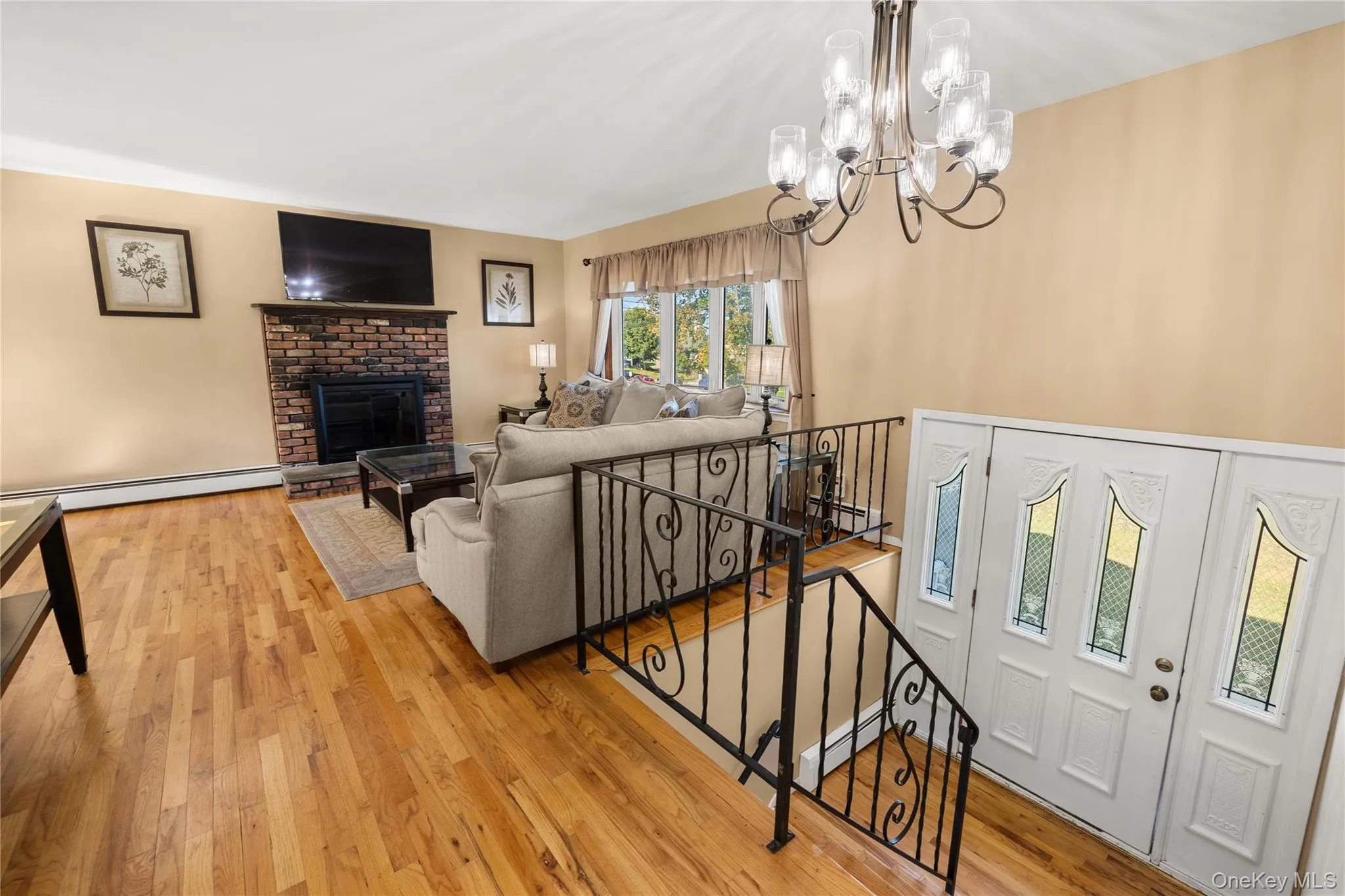 697 East Drive, Babylon, NY, 4 Bedrooms Bedrooms, 9 Rooms Rooms,2 BathroomsBathrooms,Residential,For Rent,East,0,1062419 697 East Drive, Babylon, NY, 4 Bedrooms Bedrooms, 9 Rooms Rooms,2 BathroomsBathrooms,Residential,For Rent,East,0,1062419