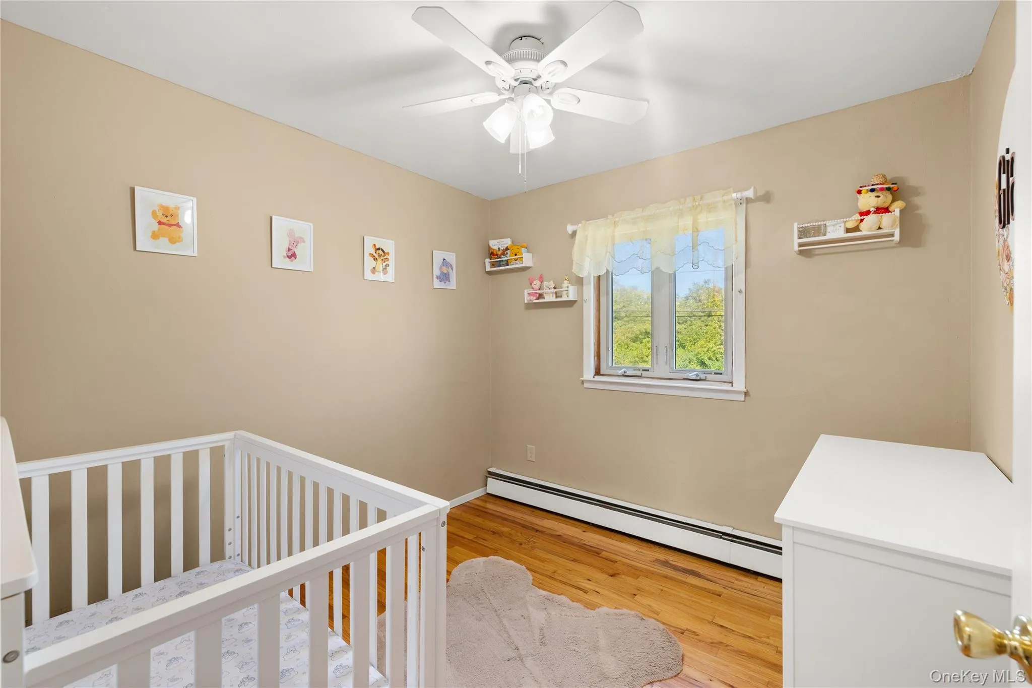 697 East Drive, Babylon, NY, 4 Bedrooms Bedrooms, 9 Rooms Rooms,2 BathroomsBathrooms,Residential,For Rent,East,0,1062419 697 East Drive, Babylon, NY, 4 Bedrooms Bedrooms, 9 Rooms Rooms,2 BathroomsBathrooms,Residential,For Rent,East,0,1062419