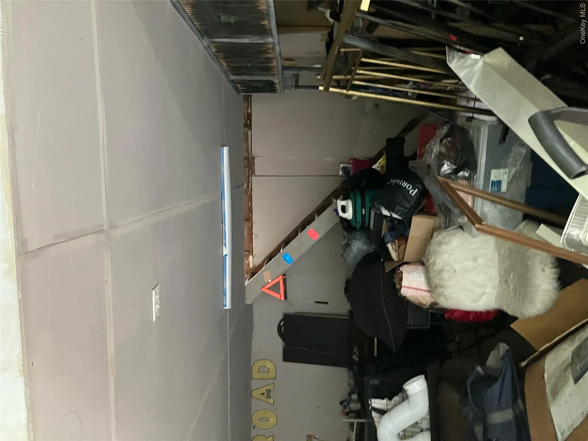 138 Mason Street, Hempstead, NY, 5 Bedrooms Bedrooms, 9 Rooms Rooms,3 BathroomsBathrooms,Residential,For Rent,Mason,0,1062420 138 Mason Street, Hempstead, NY, 5 Bedrooms Bedrooms, 9 Rooms Rooms,3 BathroomsBathrooms,Residential,For Rent,Mason,0,1062420