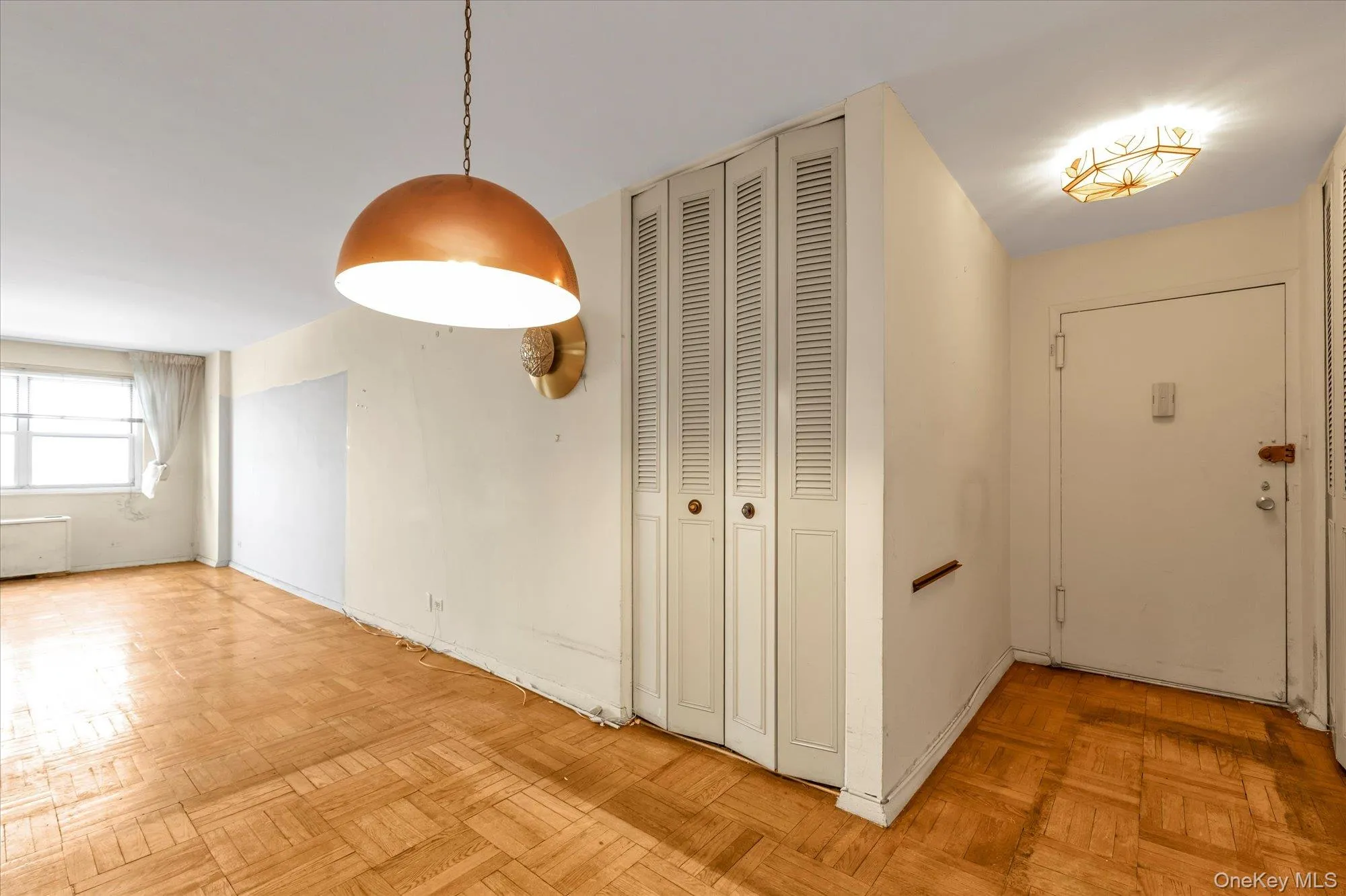 66-36 Yellowstone Blvd, New York, NY, 2 Bedrooms Bedrooms, 4 Rooms Rooms,1 BathroomBathrooms,Residential,For Rent,Yellowstone Blvd,0,1062423 66-36 Yellowstone Blvd, New York, NY, 2 Bedrooms Bedrooms, 4 Rooms Rooms,1 BathroomBathrooms,Residential,For Rent,Yellowstone Blvd,0,1062423