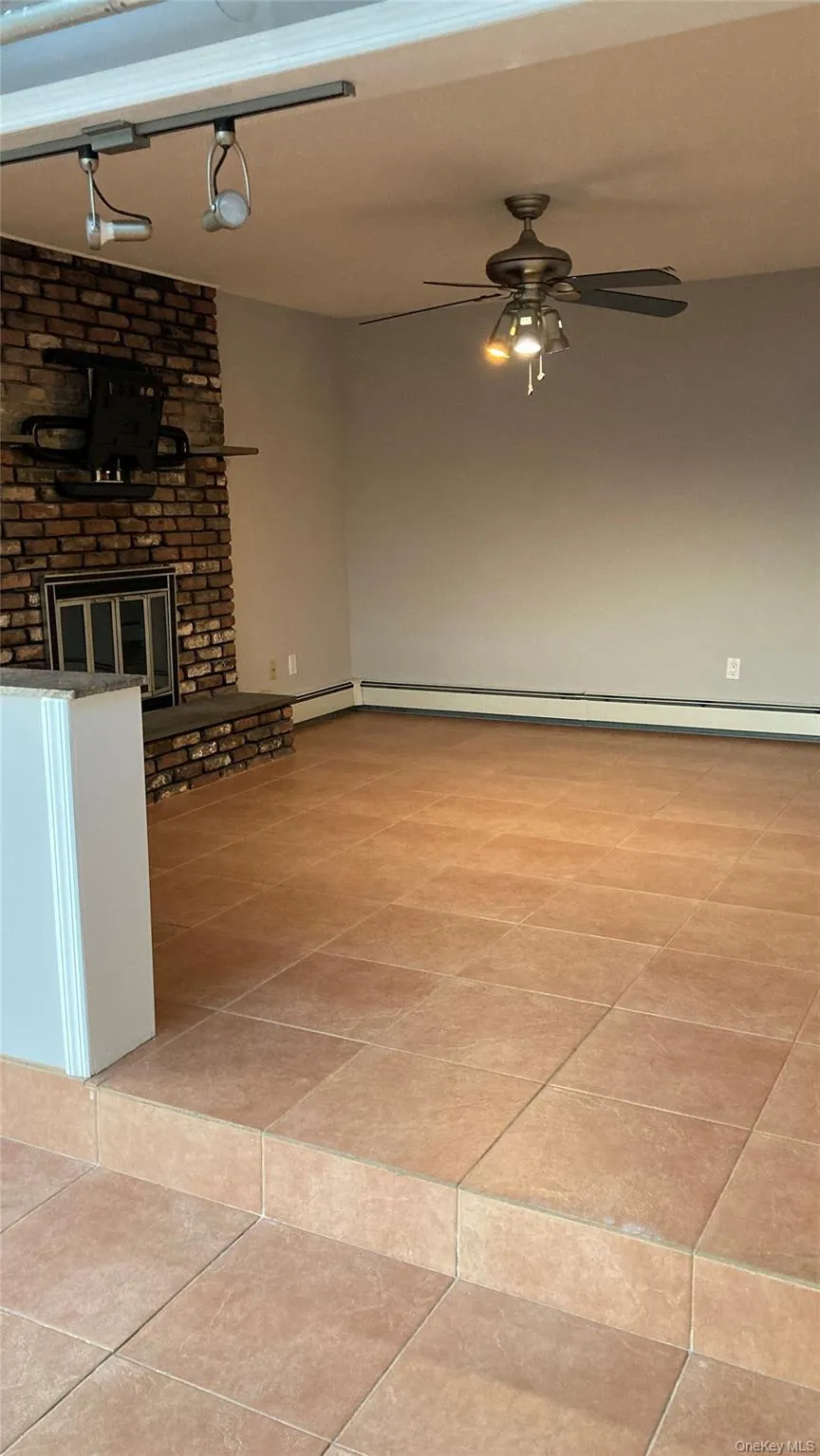 80 Budenos Drive, Islip, NY, 3 Bedrooms Bedrooms, 9 Rooms Rooms,2 BathroomsBathrooms,Residential Lease,For Rent,Budenos,0,1062425 80 Budenos Drive, Islip, NY, 3 Bedrooms Bedrooms, 9 Rooms Rooms,2 BathroomsBathrooms,Residential Lease,For Rent,Budenos,0,1062425