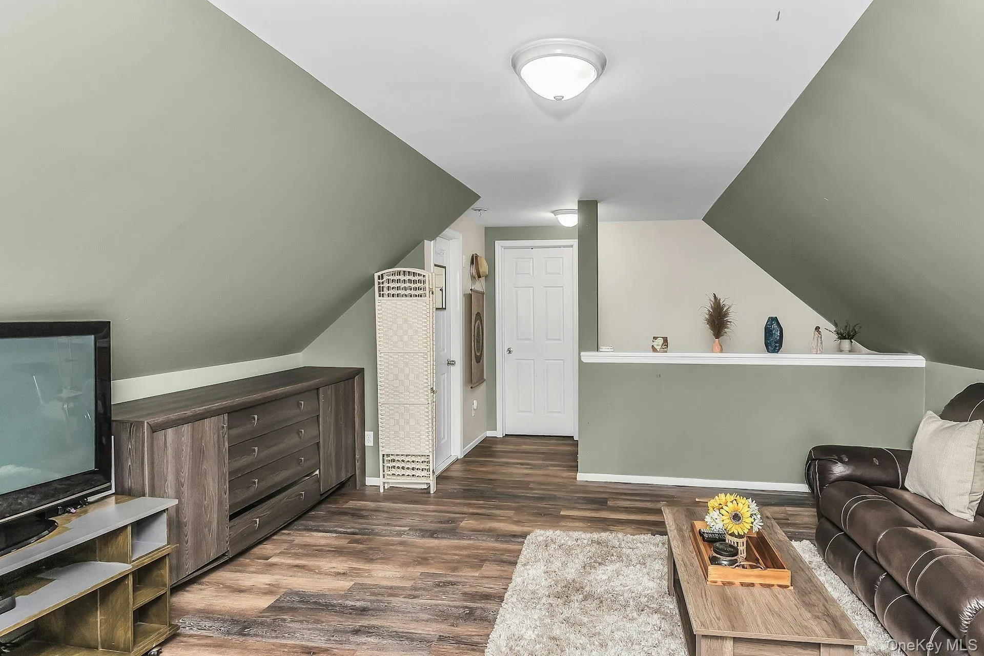 168 Saddle Lane, Hempstead, NY, 4 Bedrooms Bedrooms, 8 Rooms Rooms,2 BathroomsBathrooms,Residential,For Rent,Saddle,0,1062429 168 Saddle Lane, Hempstead, NY, 4 Bedrooms Bedrooms, 8 Rooms Rooms,2 BathroomsBathrooms,Residential,For Rent,Saddle,0,1062429
