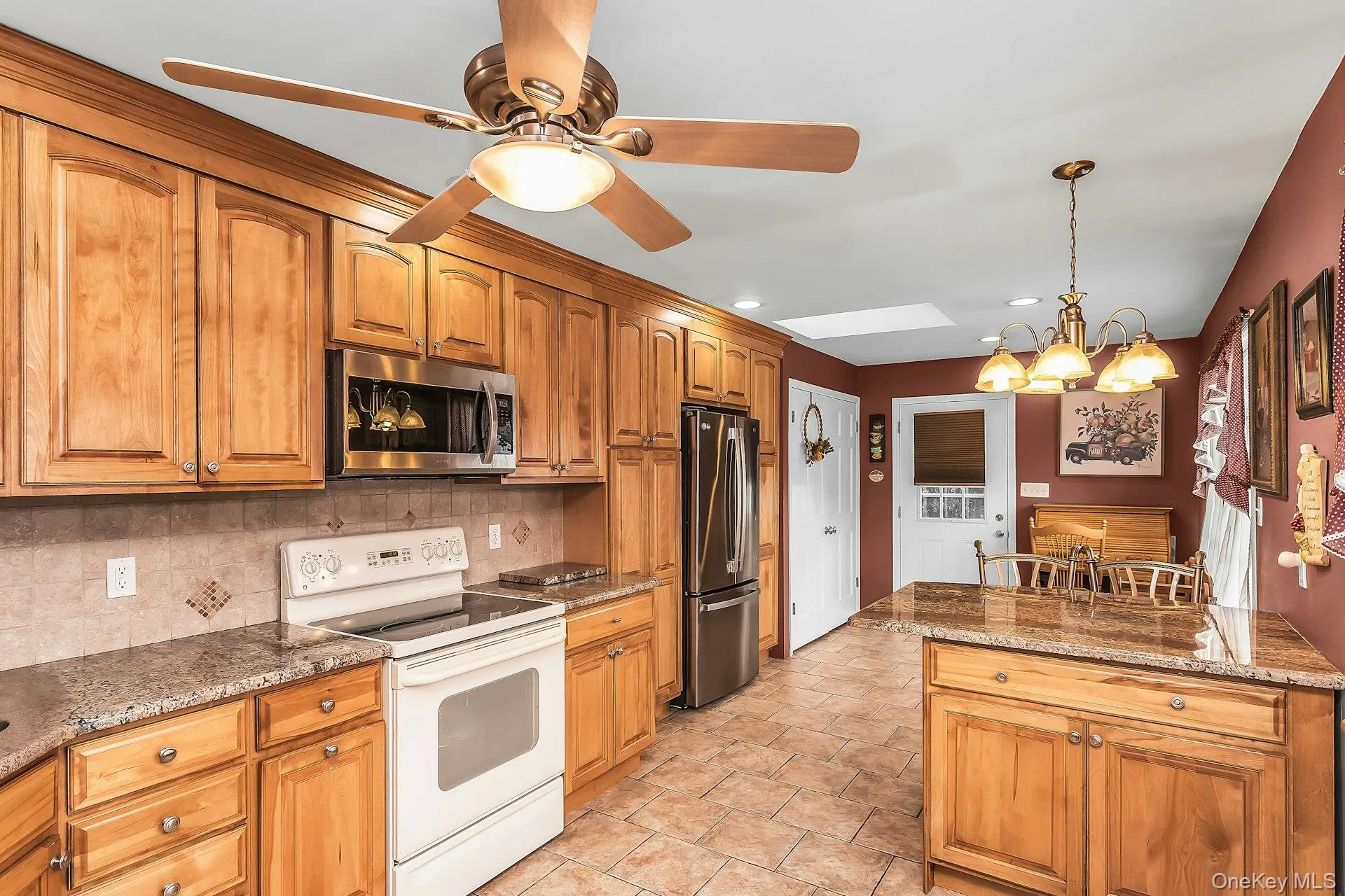 168 Saddle Lane, Hempstead, NY, 4 Bedrooms Bedrooms, 8 Rooms Rooms,2 BathroomsBathrooms,Residential,For Rent,Saddle,0,1062429 168 Saddle Lane, Hempstead, NY, 4 Bedrooms Bedrooms, 8 Rooms Rooms,2 BathroomsBathrooms,Residential,For Rent,Saddle,0,1062429