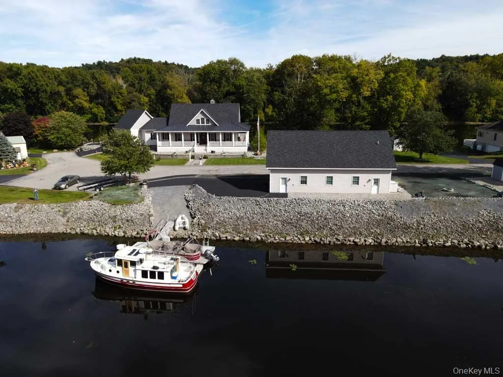 17 Schuyler Island Drive, Out Of Area, NY, 3 Bedrooms Bedrooms, 8 Rooms Rooms,2 BathroomsBathrooms,Residential,For Rent,Schuyler Island,0,1062432 17 Schuyler Island Drive, Out Of Area, NY, 3 Bedrooms Bedrooms, 8 Rooms Rooms,2 BathroomsBathrooms,Residential,For Rent,Schuyler Island,0,1062432