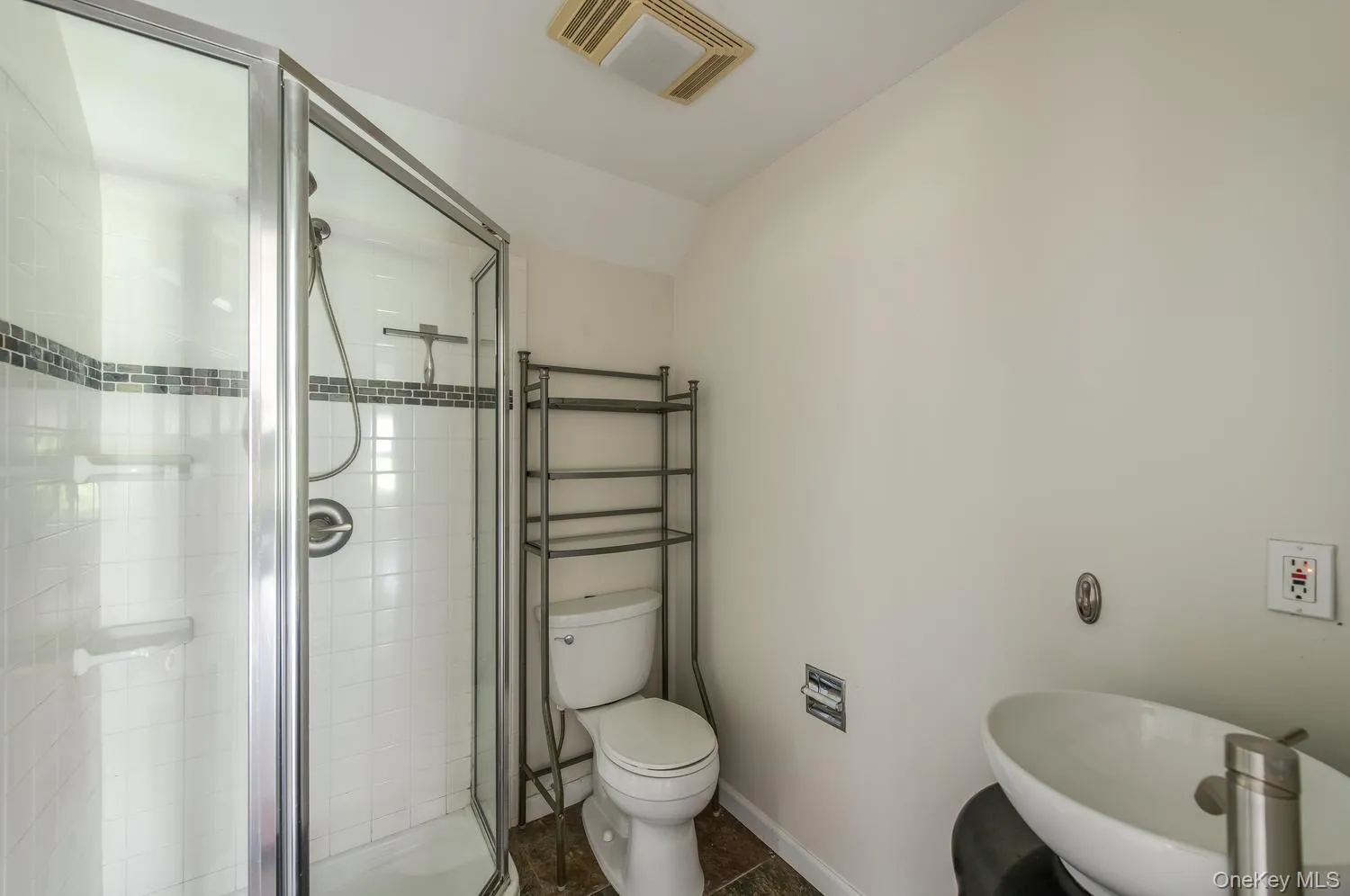 27 Verbank Club Road, Union Vale, NY, 4 Bedrooms Bedrooms, 8 Rooms Rooms,3 BathroomsBathrooms,Residential,For Rent,Verbank Club,0,1062440 27 Verbank Club Road, Union Vale, NY, 4 Bedrooms Bedrooms, 8 Rooms Rooms,3 BathroomsBathrooms,Residential,For Rent,Verbank Club,0,1062440