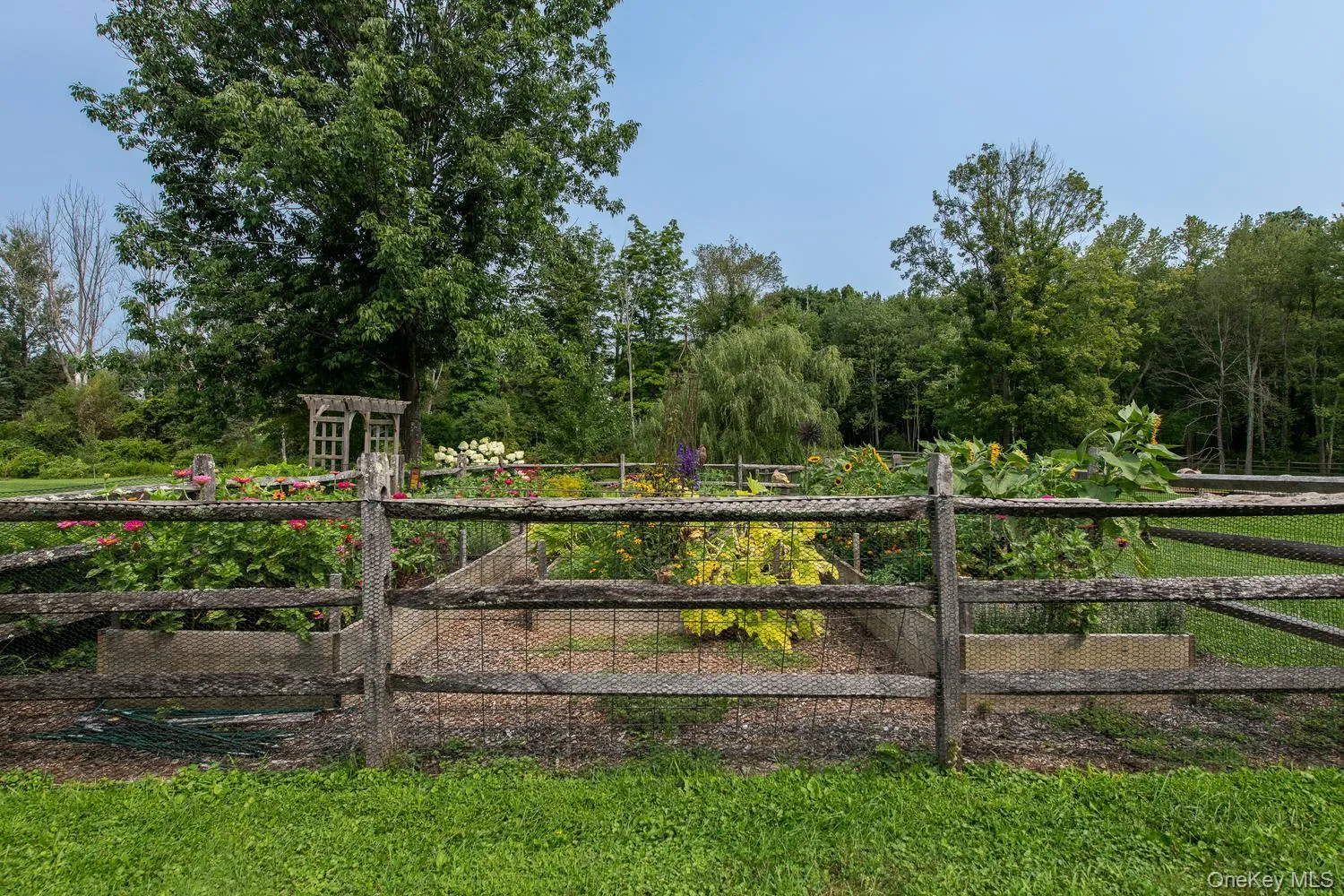 27 Verbank Club Road, Union Vale, NY, 4 Bedrooms Bedrooms, 8 Rooms Rooms,3 BathroomsBathrooms,Residential,For Rent,Verbank Club,0,1062440 27 Verbank Club Road, Union Vale, NY, 4 Bedrooms Bedrooms, 8 Rooms Rooms,3 BathroomsBathrooms,Residential,For Rent,Verbank Club,0,1062440