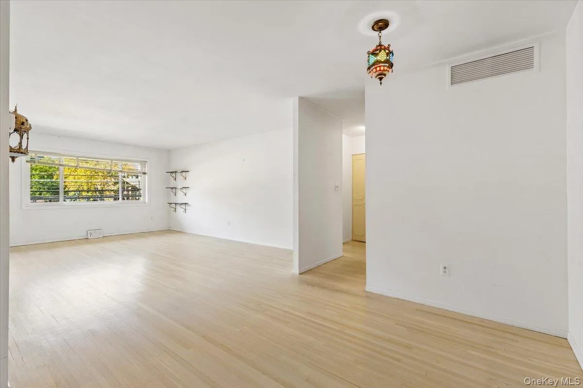 Very large living room Very large living room