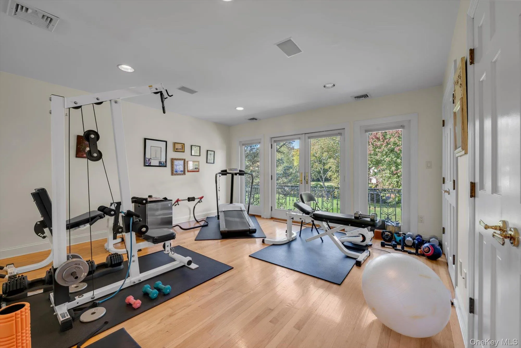 11 Polo Drive, North Hempstead, NY, 6 Bedrooms Bedrooms, 12 Rooms Rooms,6 BathroomsBathrooms,Residential,For Rent,Polo,0,1062443 11 Polo Drive, North Hempstead, NY, 6 Bedrooms Bedrooms, 12 Rooms Rooms,6 BathroomsBathrooms,Residential,For Rent,Polo,0,1062443