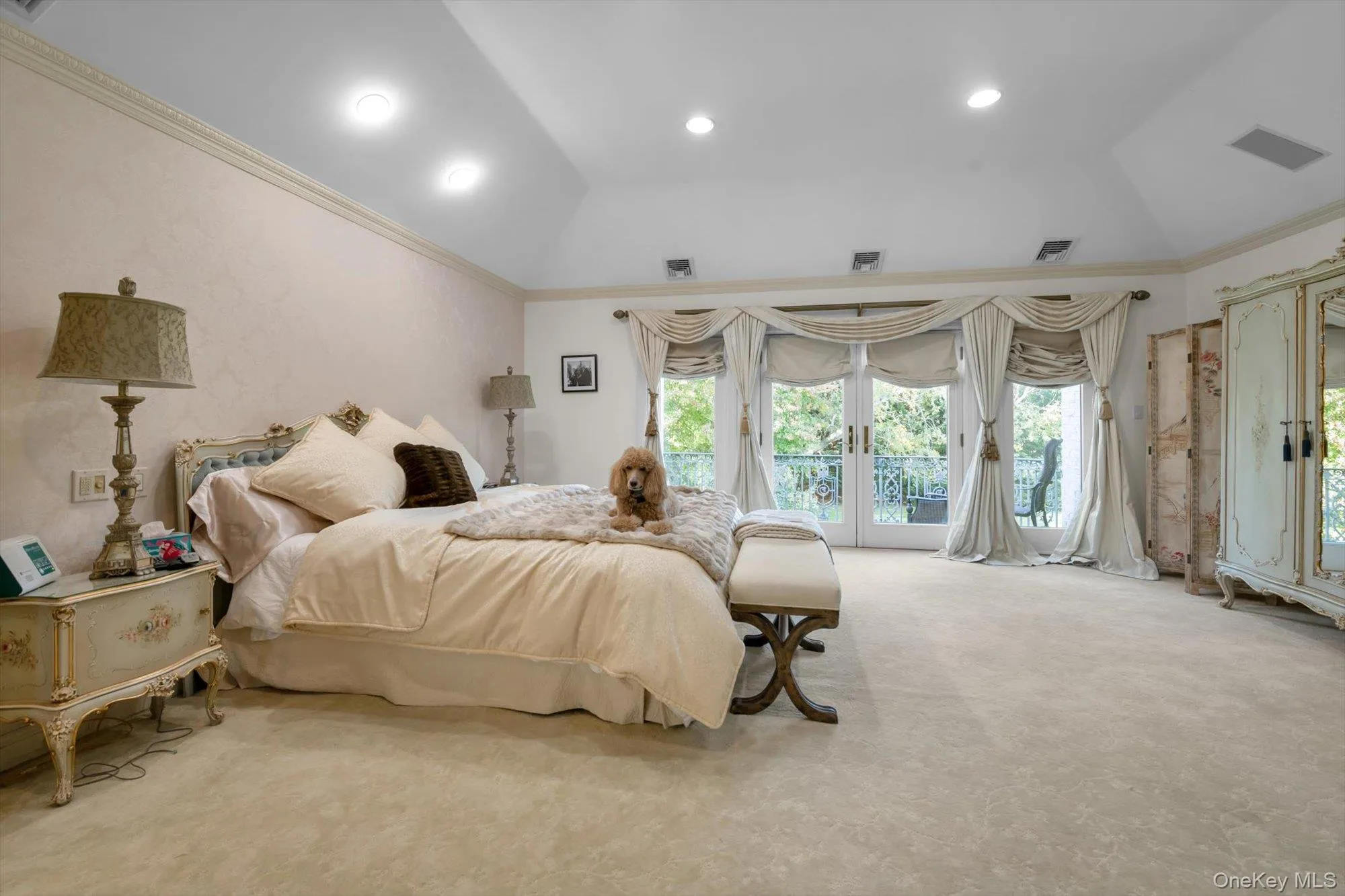11 Polo Drive, North Hempstead, NY, 6 Bedrooms Bedrooms, 12 Rooms Rooms,6 BathroomsBathrooms,Residential,For Rent,Polo,0,1062443 11 Polo Drive, North Hempstead, NY, 6 Bedrooms Bedrooms, 12 Rooms Rooms,6 BathroomsBathrooms,Residential,For Rent,Polo,0,1062443