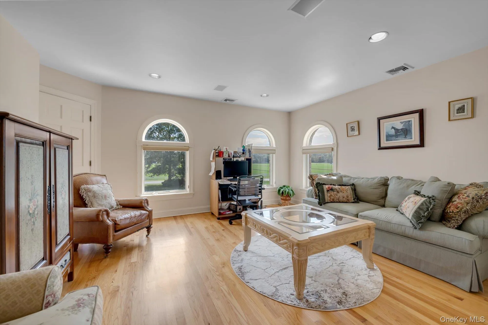 11 Polo Drive, North Hempstead, NY, 6 Bedrooms Bedrooms, 12 Rooms Rooms,6 BathroomsBathrooms,Residential,For Rent,Polo,0,1062443 11 Polo Drive, North Hempstead, NY, 6 Bedrooms Bedrooms, 12 Rooms Rooms,6 BathroomsBathrooms,Residential,For Rent,Polo,0,1062443