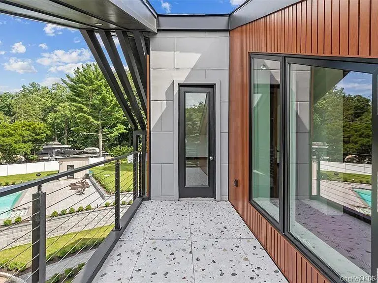 408 Buena Vista Road, Clarkstown, NY, 7 Bedrooms Bedrooms, 14 Rooms Rooms,3 BathroomsBathrooms,Residential,For Rent,Buena Vista,0,1062447 408 Buena Vista Road, Clarkstown, NY, 7 Bedrooms Bedrooms, 14 Rooms Rooms,3 BathroomsBathrooms,Residential,For Rent,Buena Vista,0,1062447