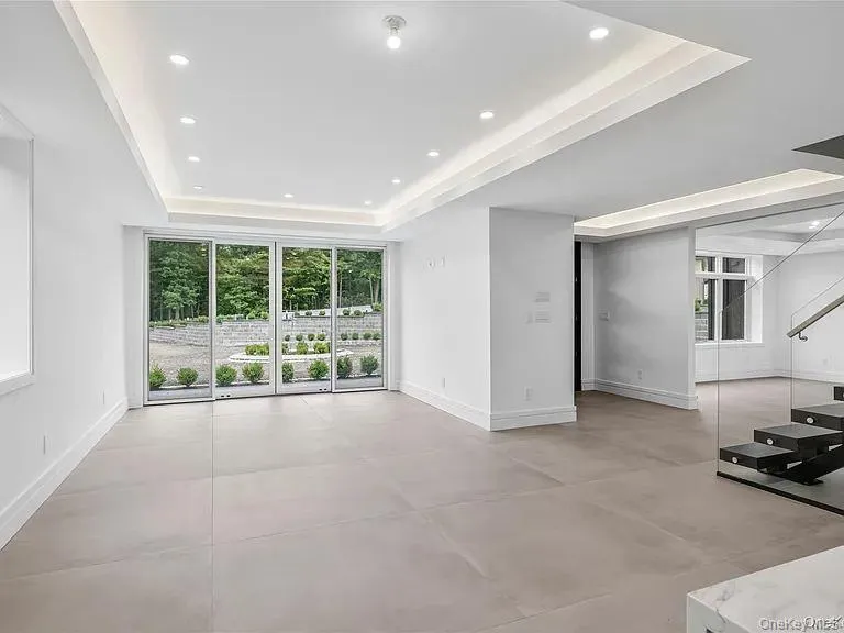 408 Buena Vista Road, Clarkstown, NY, 7 Bedrooms Bedrooms, 14 Rooms Rooms,3 BathroomsBathrooms,Residential,For Rent,Buena Vista,0,1062447 408 Buena Vista Road, Clarkstown, NY, 7 Bedrooms Bedrooms, 14 Rooms Rooms,3 BathroomsBathrooms,Residential,For Rent,Buena Vista,0,1062447