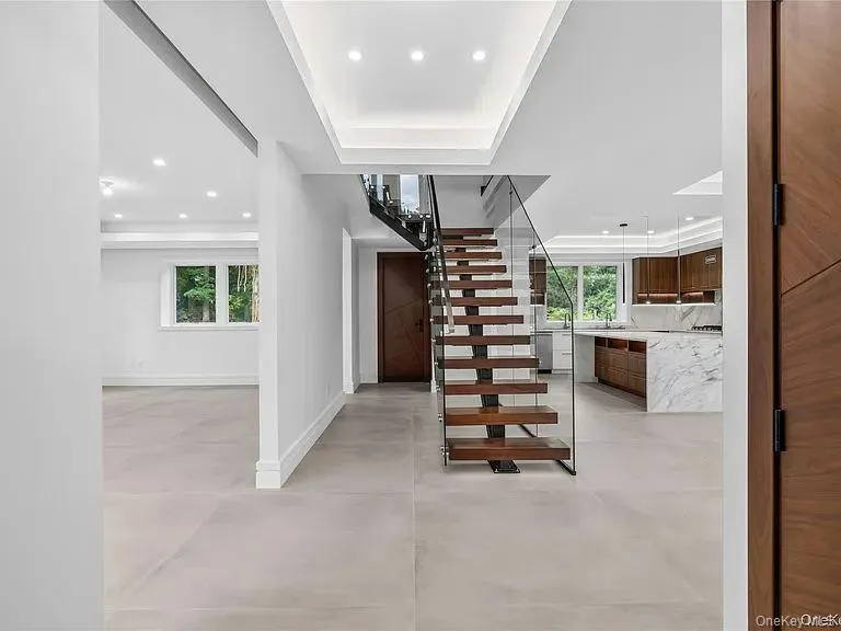 408 Buena Vista Road, Clarkstown, NY, 7 Bedrooms Bedrooms, 14 Rooms Rooms,3 BathroomsBathrooms,Residential,For Rent,Buena Vista,0,1062447 408 Buena Vista Road, Clarkstown, NY, 7 Bedrooms Bedrooms, 14 Rooms Rooms,3 BathroomsBathrooms,Residential,For Rent,Buena Vista,0,1062447