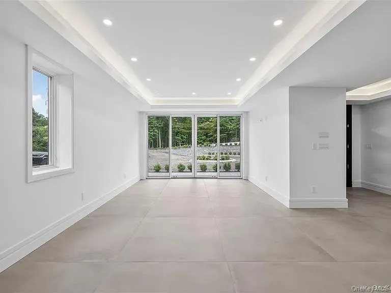 408 Buena Vista Road, Clarkstown, NY, 7 Bedrooms Bedrooms, 14 Rooms Rooms,3 BathroomsBathrooms,Residential,For Rent,Buena Vista,0,1062447 408 Buena Vista Road, Clarkstown, NY, 7 Bedrooms Bedrooms, 14 Rooms Rooms,3 BathroomsBathrooms,Residential,For Rent,Buena Vista,0,1062447