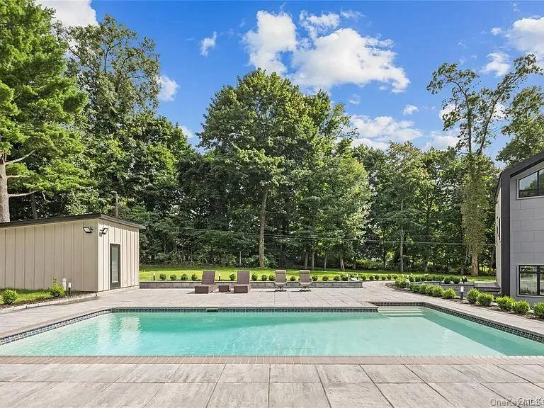 408 Buena Vista Road, Clarkstown, NY, 7 Bedrooms Bedrooms, 14 Rooms Rooms,3 BathroomsBathrooms,Residential,For Rent,Buena Vista,0,1062447 408 Buena Vista Road, Clarkstown, NY, 7 Bedrooms Bedrooms, 14 Rooms Rooms,3 BathroomsBathrooms,Residential,For Rent,Buena Vista,0,1062447