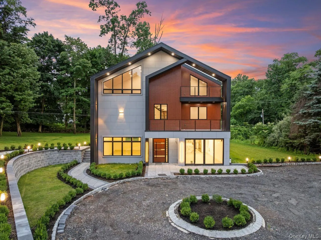 408 Buena Vista Road, Clarkstown, NY, 7 Bedrooms Bedrooms, 14 Rooms Rooms,3 BathroomsBathrooms,Residential,For Rent,Buena Vista,0,1062447 408 Buena Vista Road, Clarkstown, NY, 7 Bedrooms Bedrooms, 14 Rooms Rooms,3 BathroomsBathrooms,Residential,For Rent,Buena Vista,0,1062447
