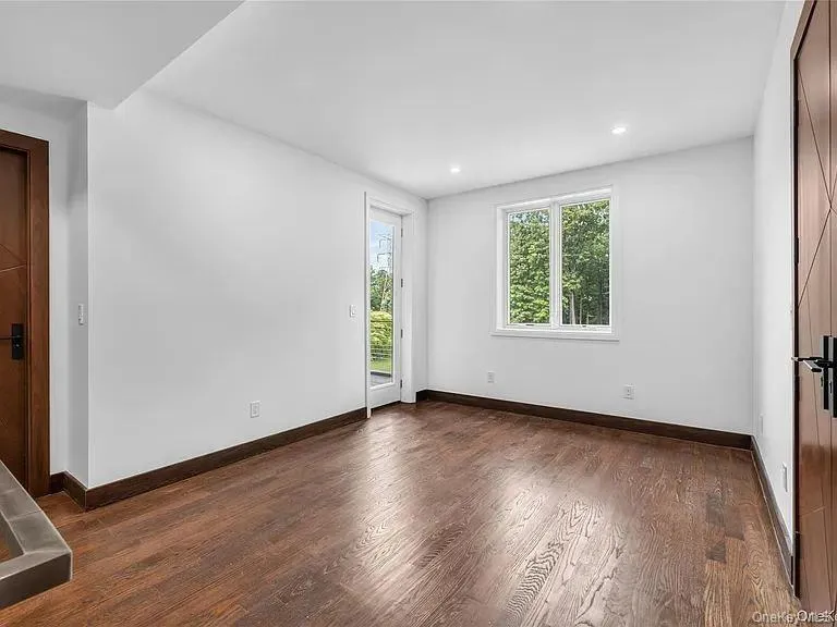 408 Buena Vista Road, Clarkstown, NY, 7 Bedrooms Bedrooms, 14 Rooms Rooms,3 BathroomsBathrooms,Residential,For Rent,Buena Vista,0,1062447 408 Buena Vista Road, Clarkstown, NY, 7 Bedrooms Bedrooms, 14 Rooms Rooms,3 BathroomsBathrooms,Residential,For Rent,Buena Vista,0,1062447