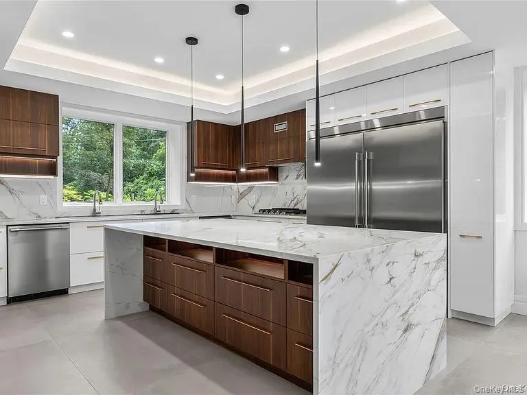 408 Buena Vista Road, Clarkstown, NY, 7 Bedrooms Bedrooms, 14 Rooms Rooms,3 BathroomsBathrooms,Residential,For Rent,Buena Vista,0,1062447 408 Buena Vista Road, Clarkstown, NY, 7 Bedrooms Bedrooms, 14 Rooms Rooms,3 BathroomsBathrooms,Residential,For Rent,Buena Vista,0,1062447