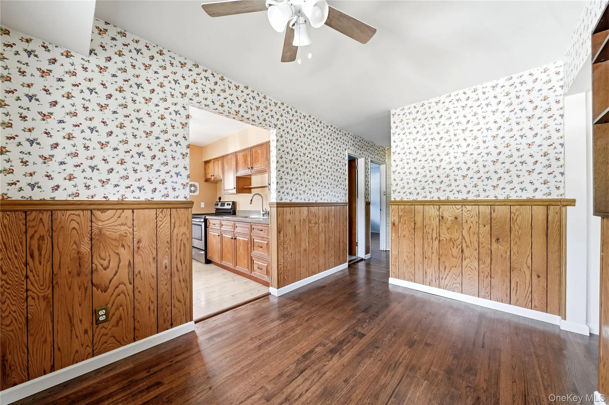 56 Prairie Drive, Babylon, NY, 3 Bedrooms Bedrooms, 5 Rooms Rooms,1 BathroomBathrooms,Residential,For Rent,Prairie,0,1062455 56 Prairie Drive, Babylon, NY, 3 Bedrooms Bedrooms, 5 Rooms Rooms,1 BathroomBathrooms,Residential,For Rent,Prairie,0,1062455
