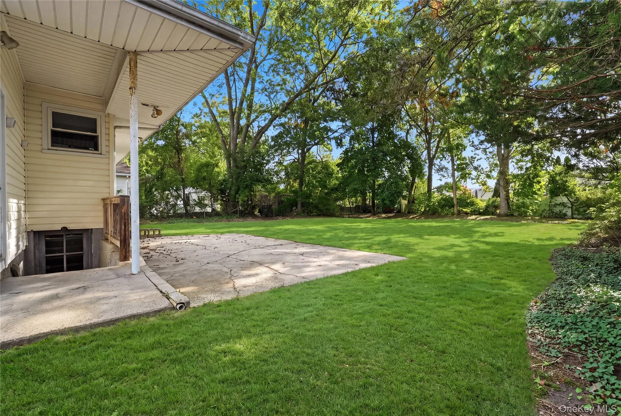 56 Prairie Drive, Babylon, NY, 3 Bedrooms Bedrooms, 5 Rooms Rooms,1 BathroomBathrooms,Residential,For Rent,Prairie,0,1062455 56 Prairie Drive, Babylon, NY, 3 Bedrooms Bedrooms, 5 Rooms Rooms,1 BathroomBathrooms,Residential,For Rent,Prairie,0,1062455