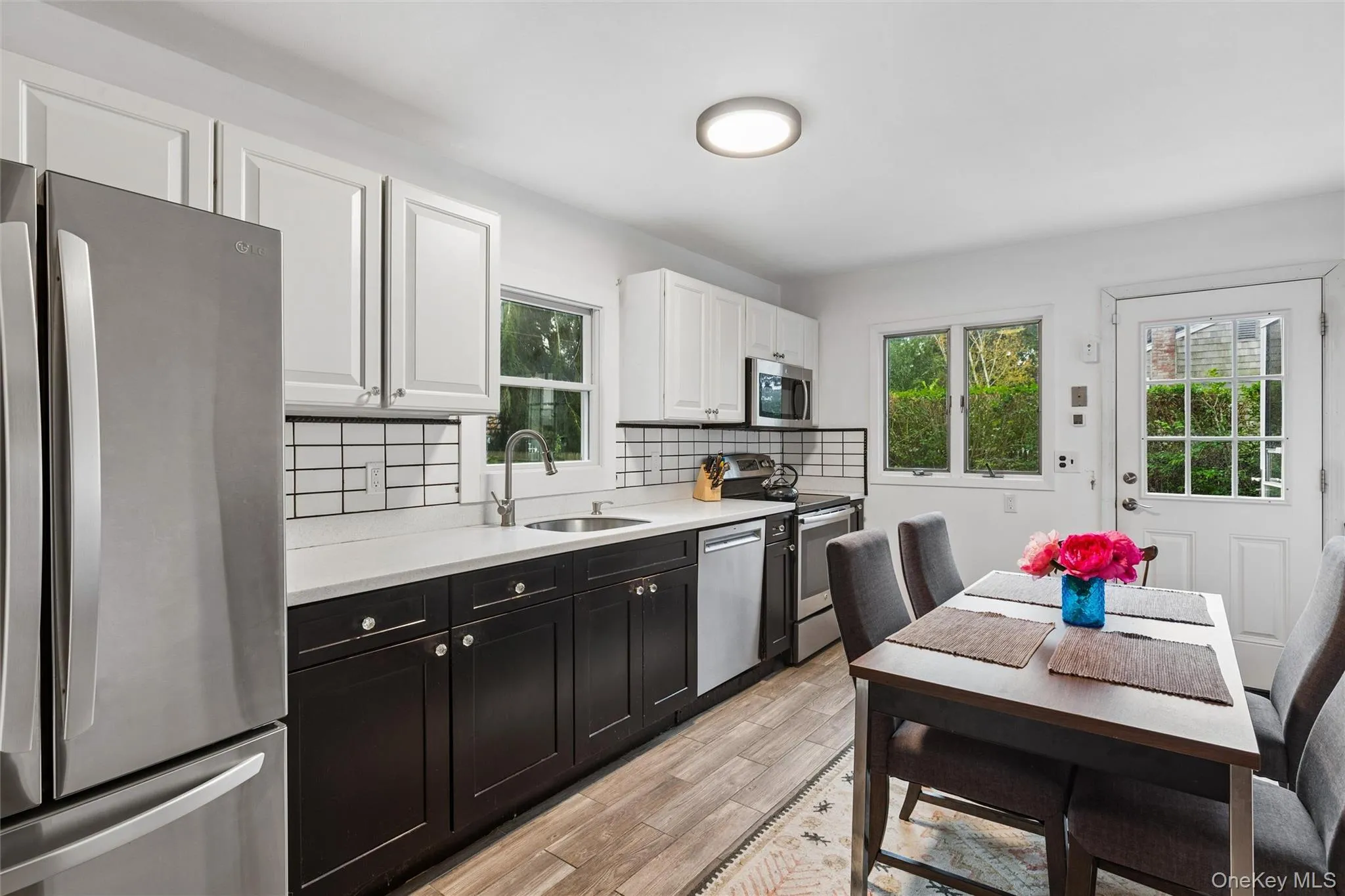 44 Mill Road, Southampton, NY, 3 Bedroom Bedrooms, 9 Room Rooms,2 BathroomBathrooms,Residential Lease,For Rent,Mill,0,1062459 44 Mill Road, Southampton, NY, 3 Bedroom Bedrooms, 9 Room Rooms,2 BathroomBathrooms,Residential Lease,For Rent,Mill,0,1062459