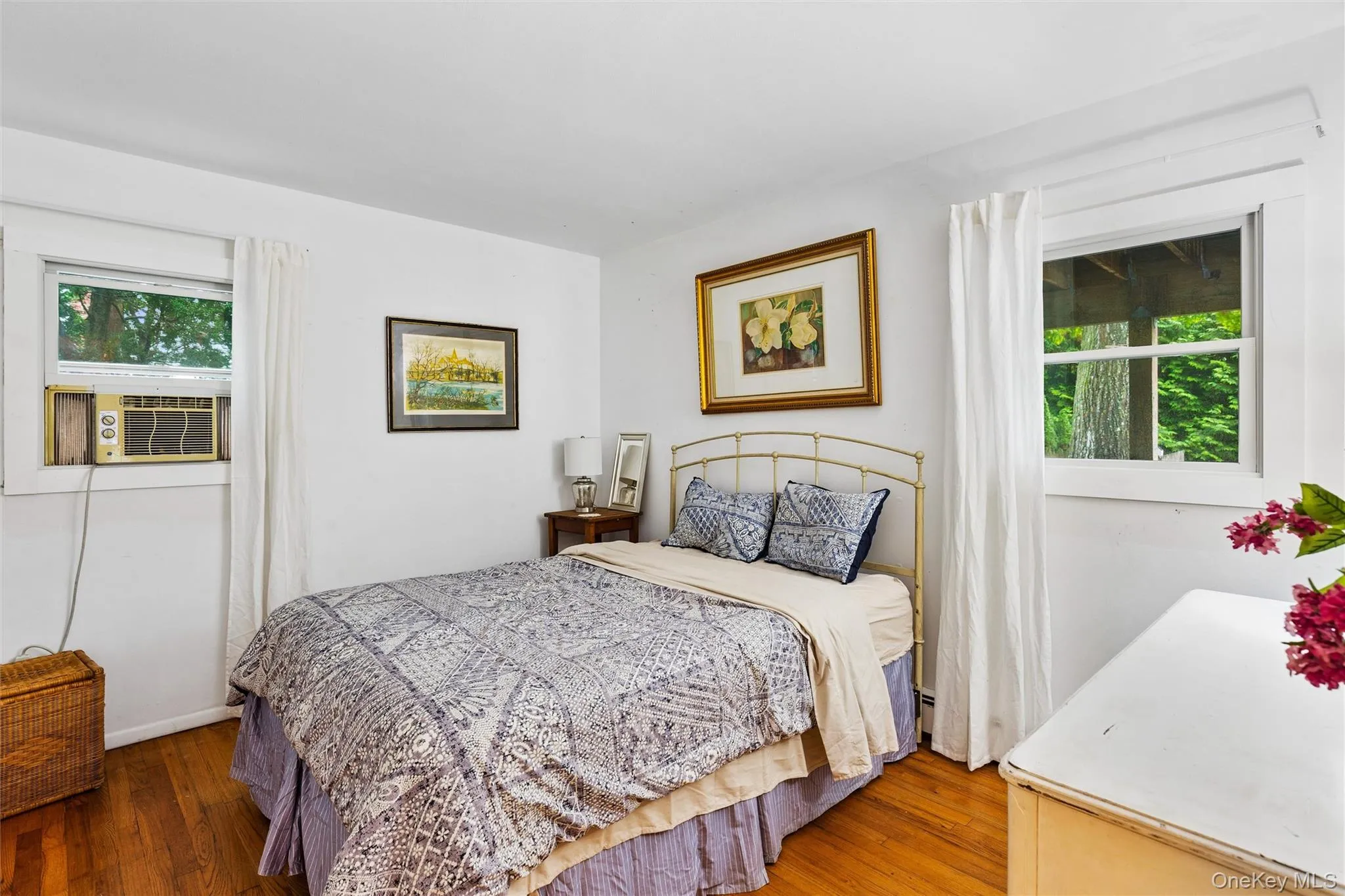 44 Mill Road, Southampton, NY, 3 Bedroom Bedrooms, 9 Room Rooms,2 BathroomBathrooms,Residential Lease,For Rent,Mill,0,1062459 44 Mill Road, Southampton, NY, 3 Bedroom Bedrooms, 9 Room Rooms,2 BathroomBathrooms,Residential Lease,For Rent,Mill,0,1062459