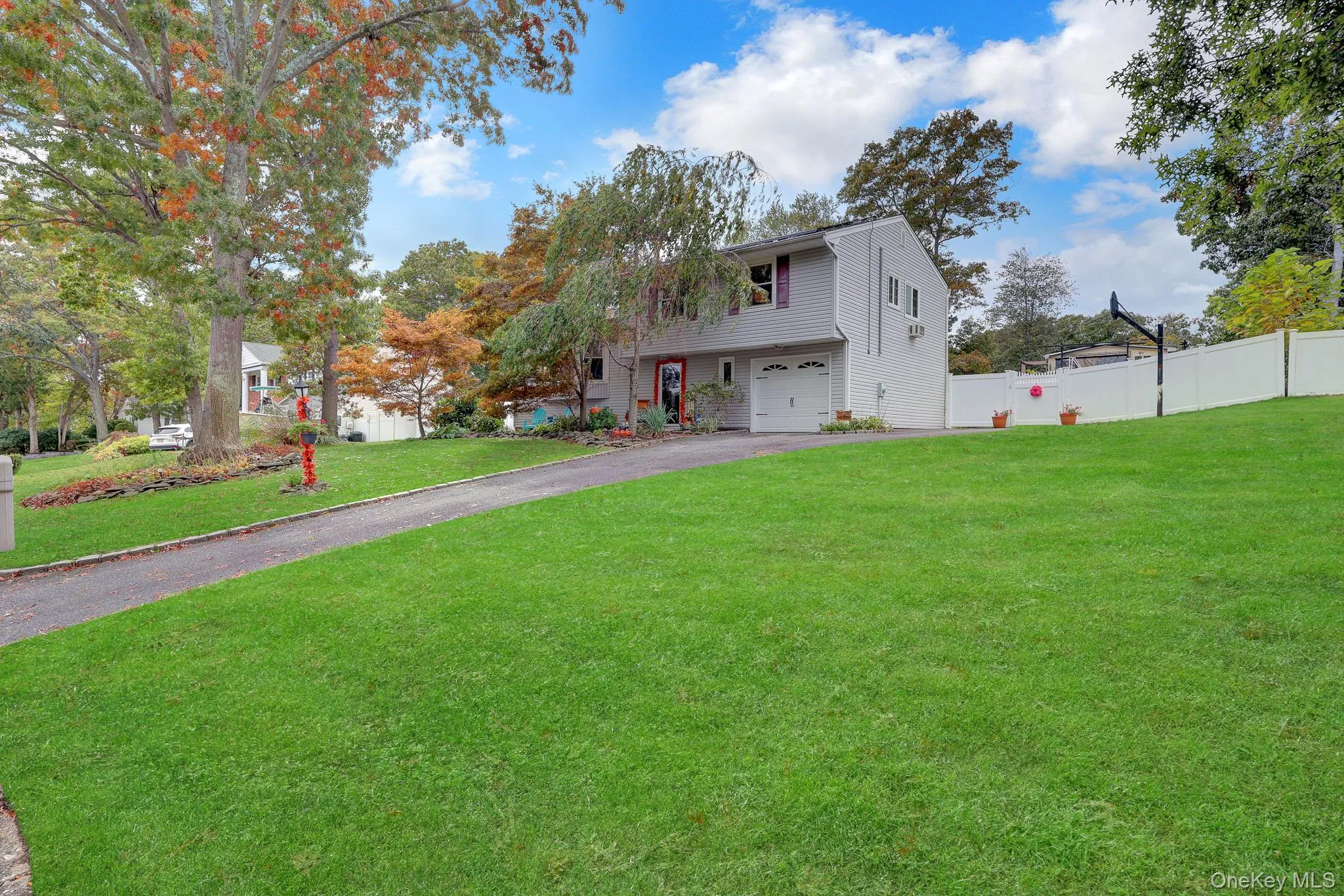 12 Croydon Avenue, Brookhaven, NY, 3 Bedrooms Bedrooms, 8 Rooms Rooms,2 BathroomsBathrooms,Residential,For Rent,Croydon,0,1062466 12 Croydon Avenue, Brookhaven, NY, 3 Bedrooms Bedrooms, 8 Rooms Rooms,2 BathroomsBathrooms,Residential,For Rent,Croydon,0,1062466