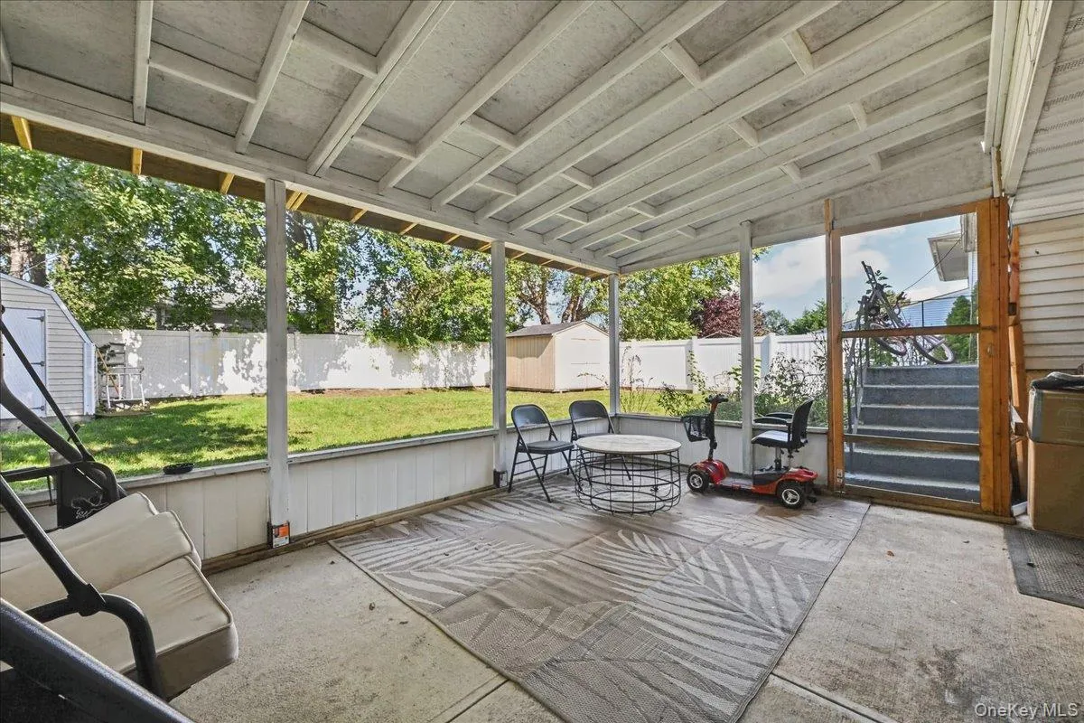 8 Evers Street, Oyster Bay, NY, 3 Bedrooms Bedrooms, 6 Rooms Rooms,2 BathroomsBathrooms,Residential,For Rent,Evers,0,1062477 8 Evers Street, Oyster Bay, NY, 3 Bedrooms Bedrooms, 6 Rooms Rooms,2 BathroomsBathrooms,Residential,For Rent,Evers,0,1062477