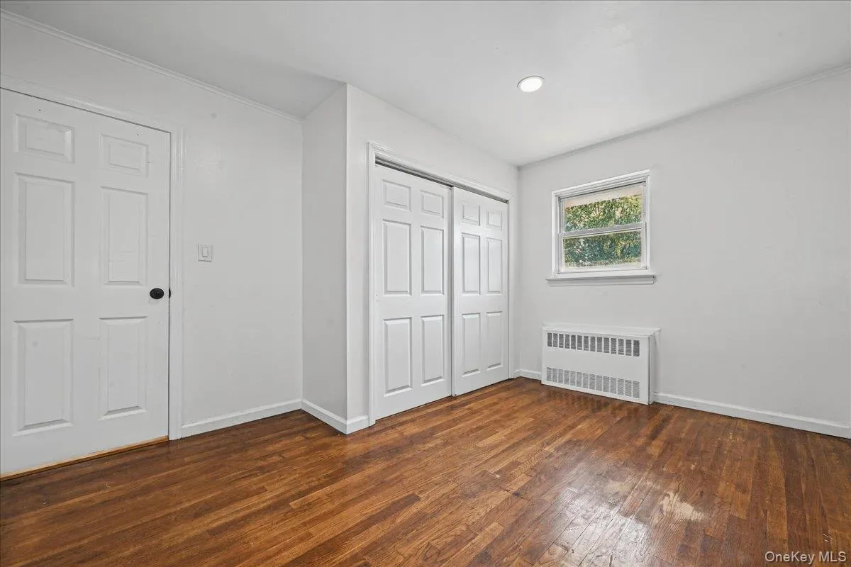 8 Evers Street, Oyster Bay, NY, 3 Bedrooms Bedrooms, 6 Rooms Rooms,2 BathroomsBathrooms,Residential,For Rent,Evers,0,1062477 8 Evers Street, Oyster Bay, NY, 3 Bedrooms Bedrooms, 6 Rooms Rooms,2 BathroomsBathrooms,Residential,For Rent,Evers,0,1062477