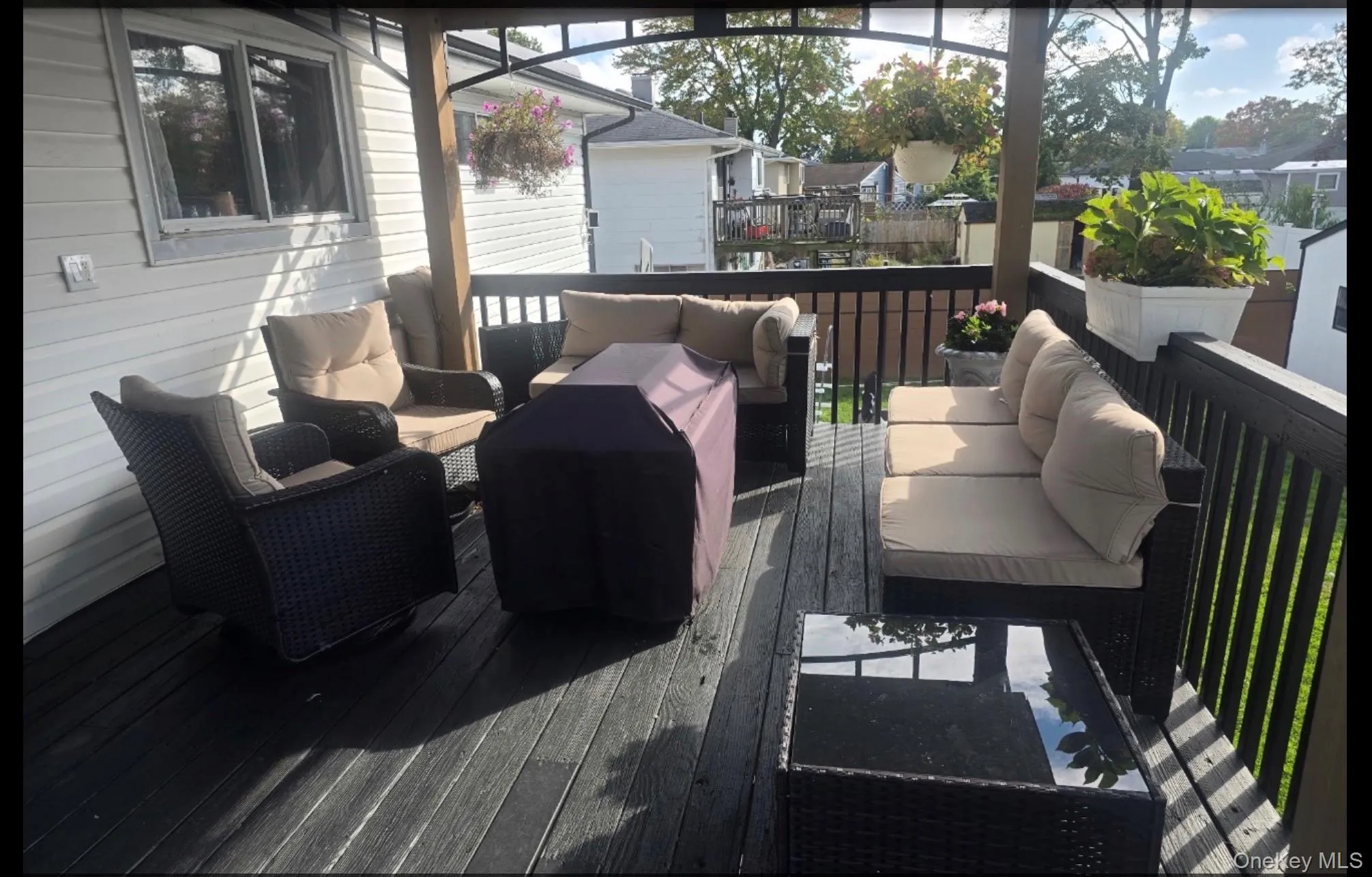 136 Front Avenue, Islip, NY, 7 Bedrooms Bedrooms, 11 Rooms Rooms,3 BathroomsBathrooms,Residential,For Rent,Front,0,1062480 136 Front Avenue, Islip, NY, 7 Bedrooms Bedrooms, 11 Rooms Rooms,3 BathroomsBathrooms,Residential,For Rent,Front,0,1062480