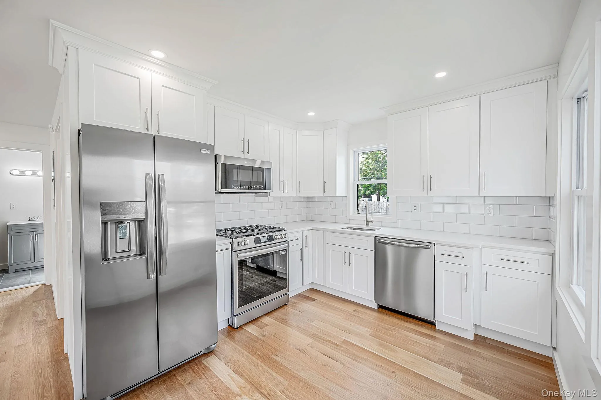 4 Lee Avenue, Islip, NY, 3 Bedrooms Bedrooms, 8 Rooms Rooms,2 BathroomsBathrooms,Residential,For Rent,Lee,0,1062484 4 Lee Avenue, Islip, NY, 3 Bedrooms Bedrooms, 8 Rooms Rooms,2 BathroomsBathrooms,Residential,For Rent,Lee,0,1062484