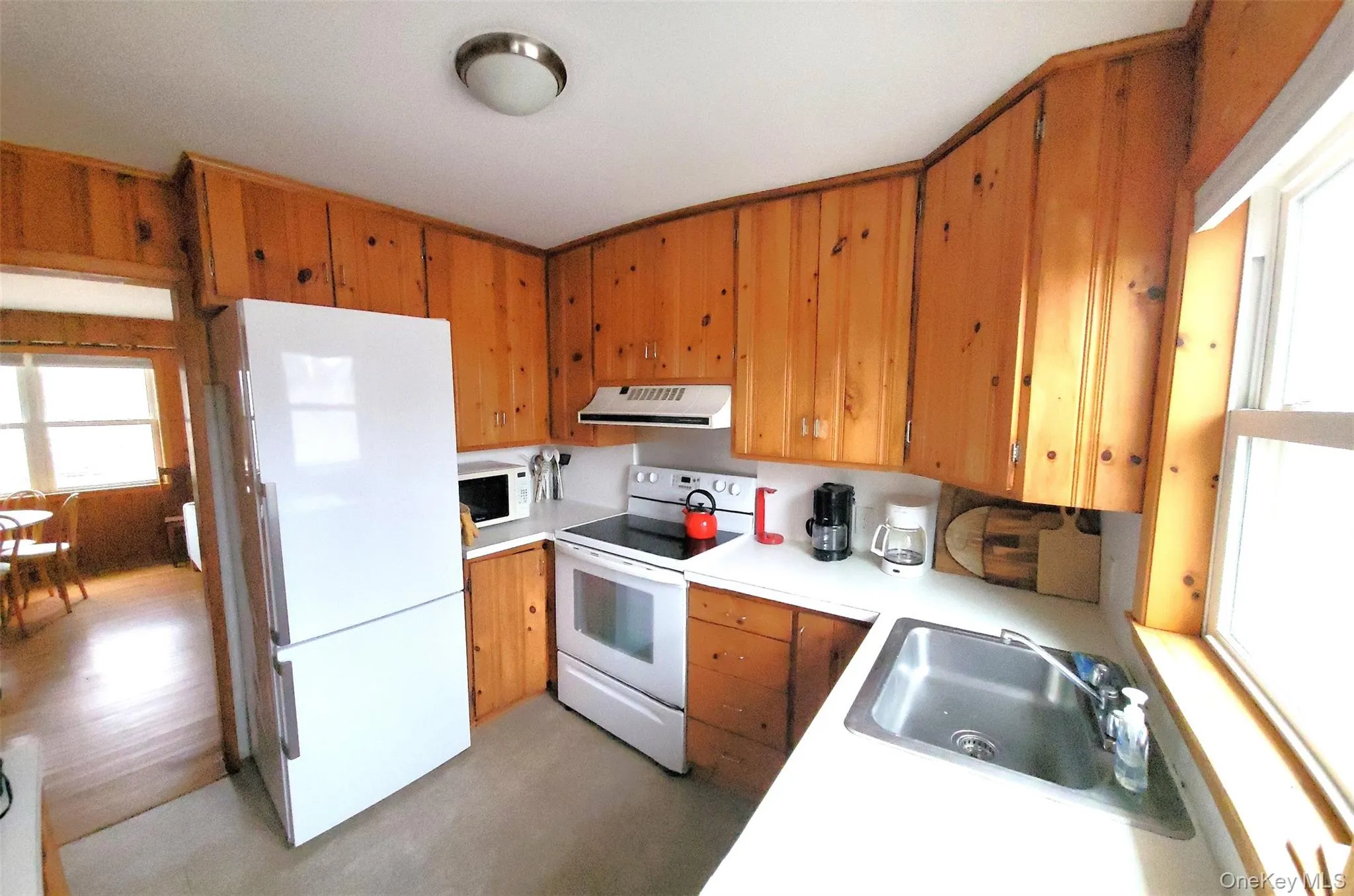 84 Oak Walk, Islip, NY, 3 Bedrooms Bedrooms, 6 Rooms Rooms,1 BathroomBathrooms,Residential,For Rent,Oak,0,1062487 84 Oak Walk, Islip, NY, 3 Bedrooms Bedrooms, 6 Rooms Rooms,1 BathroomBathrooms,Residential,For Rent,Oak,0,1062487