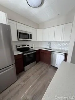 101 Sylvan Avenue, Brookhaven, NY, 1 Bedroom Bedrooms, 4 Room Rooms,1 BathroomBathrooms,Residential Lease,For Rent,Sylvan,0,1062500 101 Sylvan Avenue, Brookhaven, NY, 1 Bedroom Bedrooms, 4 Room Rooms,1 BathroomBathrooms,Residential Lease,For Rent,Sylvan,0,1062500