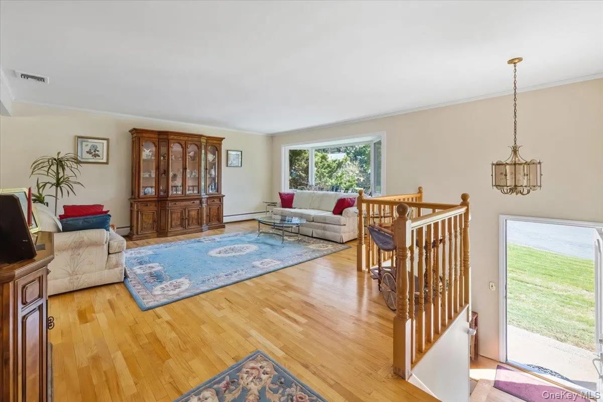 3 Young Court, Ramapo, NY, 3 Bedrooms Bedrooms, 8 Rooms Rooms,2 BathroomsBathrooms,Residential,For Rent,Young,0,1062501 3 Young Court, Ramapo, NY, 3 Bedrooms Bedrooms, 8 Rooms Rooms,2 BathroomsBathrooms,Residential,For Rent,Young,0,1062501