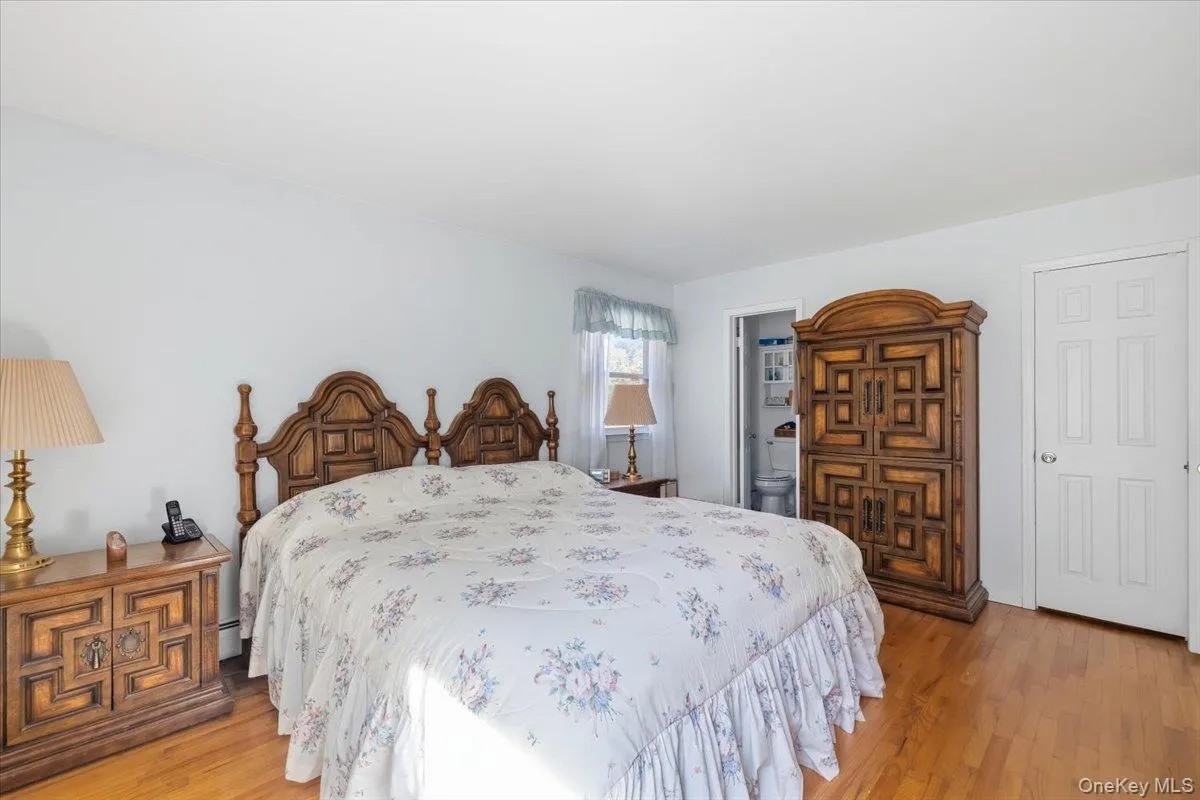 3 Young Court, Ramapo, NY, 3 Bedrooms Bedrooms, 8 Rooms Rooms,2 BathroomsBathrooms,Residential,For Rent,Young,0,1062501 3 Young Court, Ramapo, NY, 3 Bedrooms Bedrooms, 8 Rooms Rooms,2 BathroomsBathrooms,Residential,For Rent,Young,0,1062501