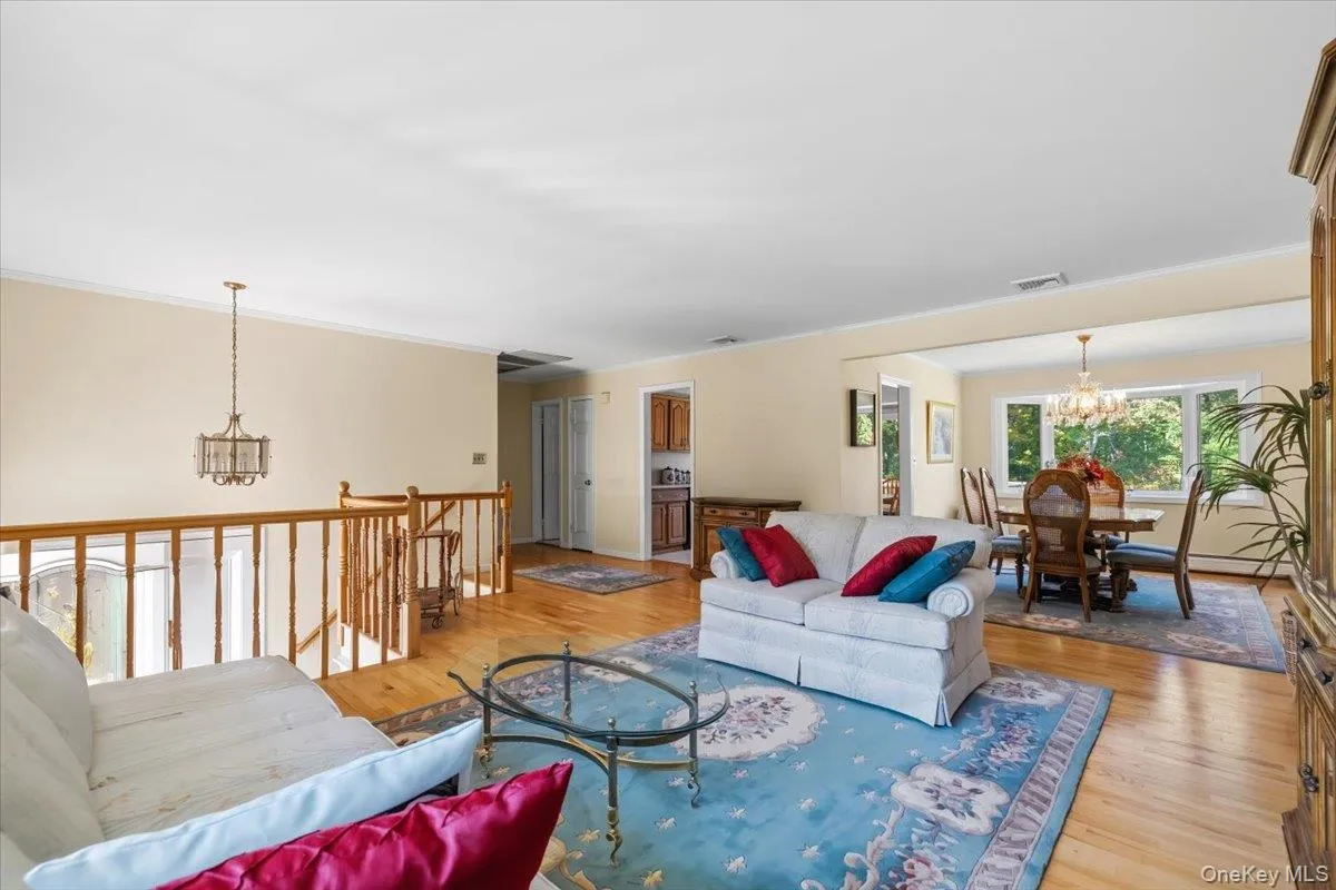 3 Young Court, Ramapo, NY, 3 Bedrooms Bedrooms, 8 Rooms Rooms,2 BathroomsBathrooms,Residential,For Rent,Young,0,1062501 3 Young Court, Ramapo, NY, 3 Bedrooms Bedrooms, 8 Rooms Rooms,2 BathroomsBathrooms,Residential,For Rent,Young,0,1062501