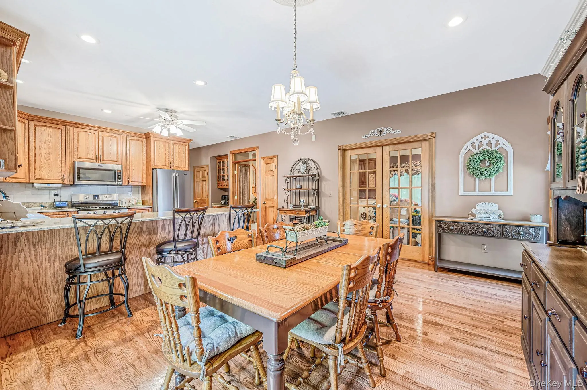 71 Buckley Road, Brookhaven, NY, 3 Bedrooms Bedrooms, 11 Rooms Rooms,2 BathroomsBathrooms,Residential,For Rent,Buckley,0,1062510 71 Buckley Road, Brookhaven, NY, 3 Bedrooms Bedrooms, 11 Rooms Rooms,2 BathroomsBathrooms,Residential,For Rent,Buckley,0,1062510