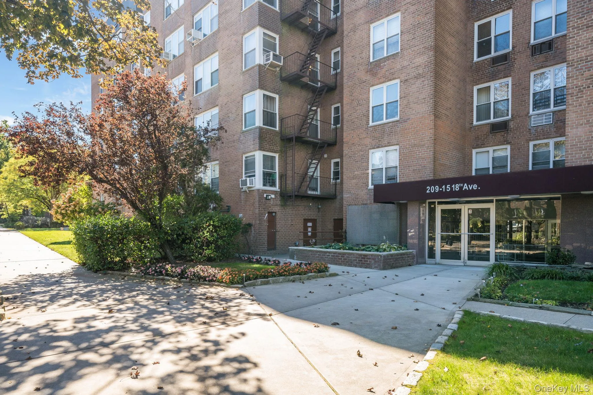 209-15 18th Avenue, New York, NY, 1 Bedroom Bedrooms, 3 Rooms Rooms,1 BathroomBathrooms,Residential,For Rent,18th,0,1062520 209-15 18th Avenue, New York, NY, 1 Bedroom Bedrooms, 3 Rooms Rooms,1 BathroomBathrooms,Residential,For Rent,18th,0,1062520