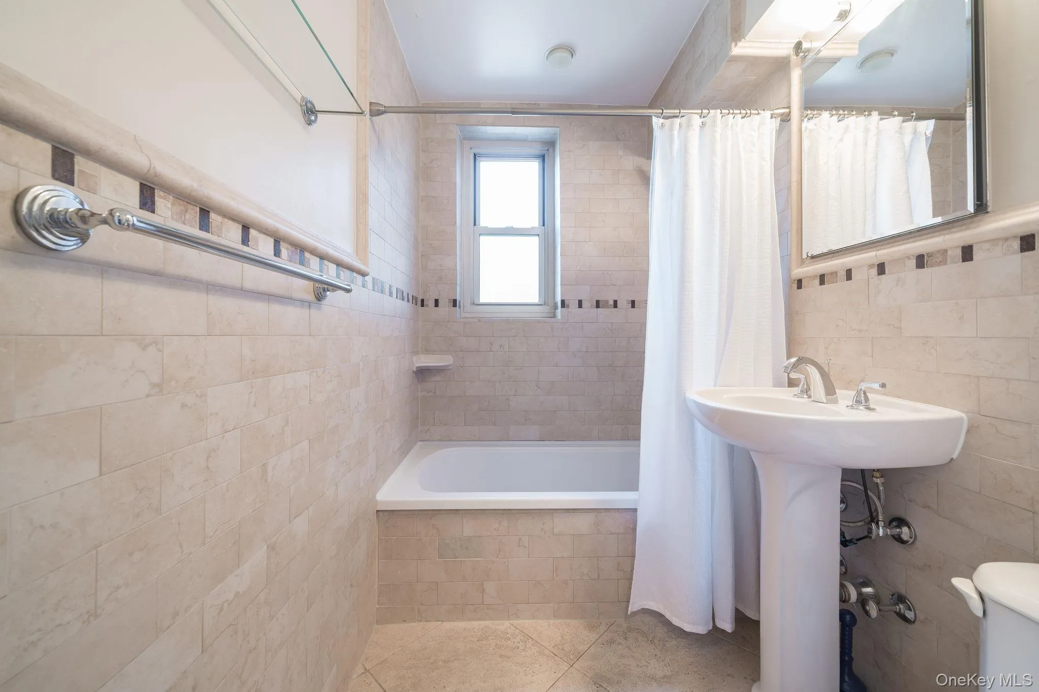 209-15 18th Avenue, New York, NY, 1 Bedroom Bedrooms, 3 Rooms Rooms,1 BathroomBathrooms,Residential,For Rent,18th,0,1062520 209-15 18th Avenue, New York, NY, 1 Bedroom Bedrooms, 3 Rooms Rooms,1 BathroomBathrooms,Residential,For Rent,18th,0,1062520