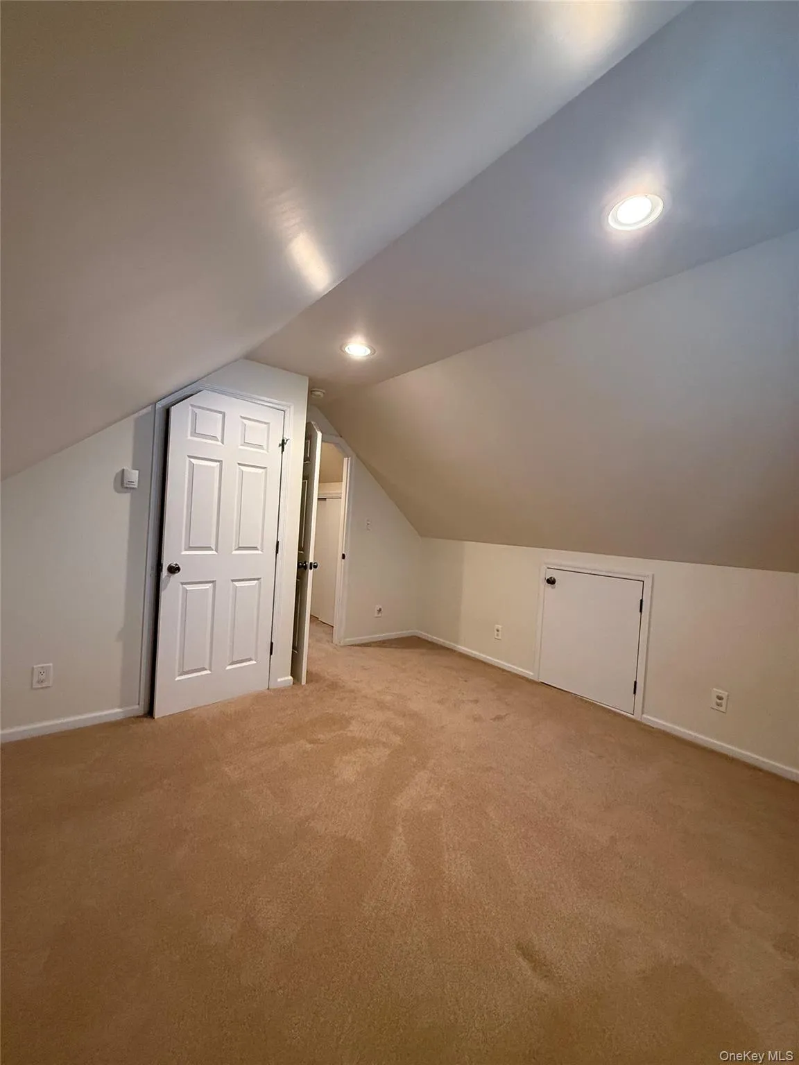 13 Gerald Avenue, Oyster Bay, NY, 4 Bedrooms Bedrooms, 6 Rooms Rooms,1 BathroomBathrooms,Residential Lease,For Rent,Gerald,0,1062521 13 Gerald Avenue, Oyster Bay, NY, 4 Bedrooms Bedrooms, 6 Rooms Rooms,1 BathroomBathrooms,Residential Lease,For Rent,Gerald,0,1062521