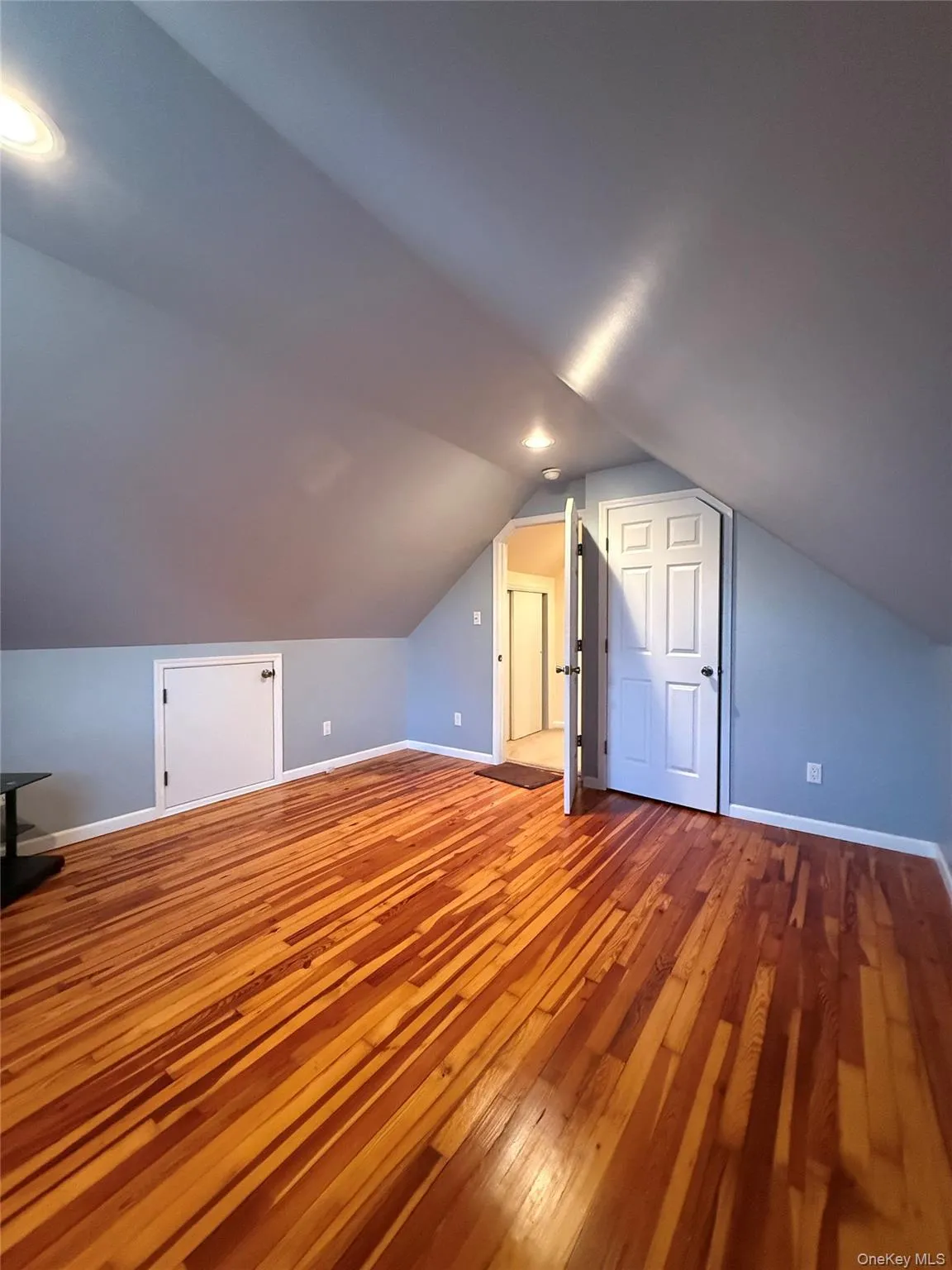 13 Gerald Avenue, Oyster Bay, NY, 4 Bedrooms Bedrooms, 6 Rooms Rooms,1 BathroomBathrooms,Residential Lease,For Rent,Gerald,0,1062521 13 Gerald Avenue, Oyster Bay, NY, 4 Bedrooms Bedrooms, 6 Rooms Rooms,1 BathroomBathrooms,Residential Lease,For Rent,Gerald,0,1062521